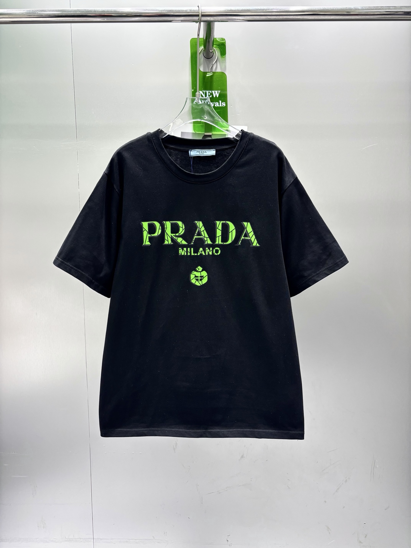 [TOP] PRADA T-Shirt -  2 Colors