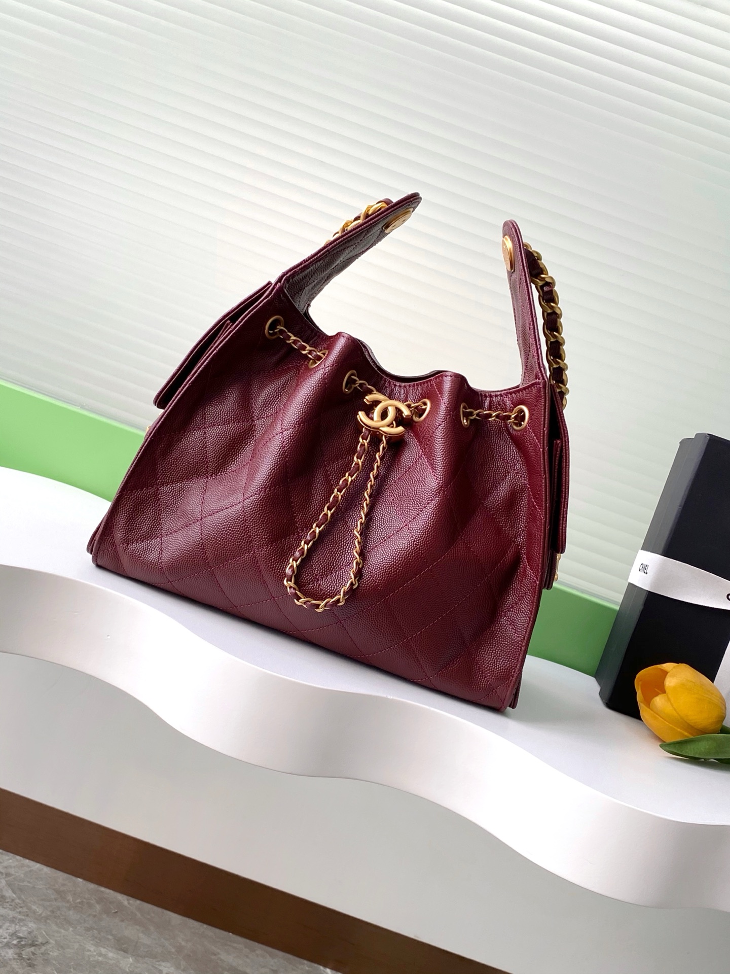 [TOP] CHANEL Hobo Shopping Bag 30x26x14cm - Dark Red Collection