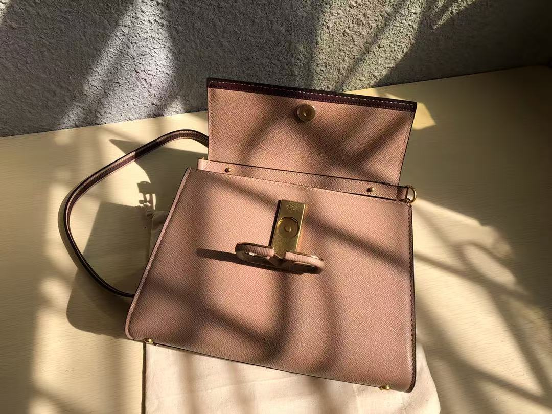 [TOP] VALENTINO Garavani Vsling Bag 25x15x11cm - Apricot