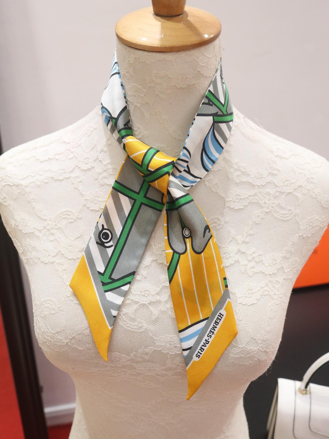 [TOP] HERMES Twilly Scarf - Yellow - 711 Luxury