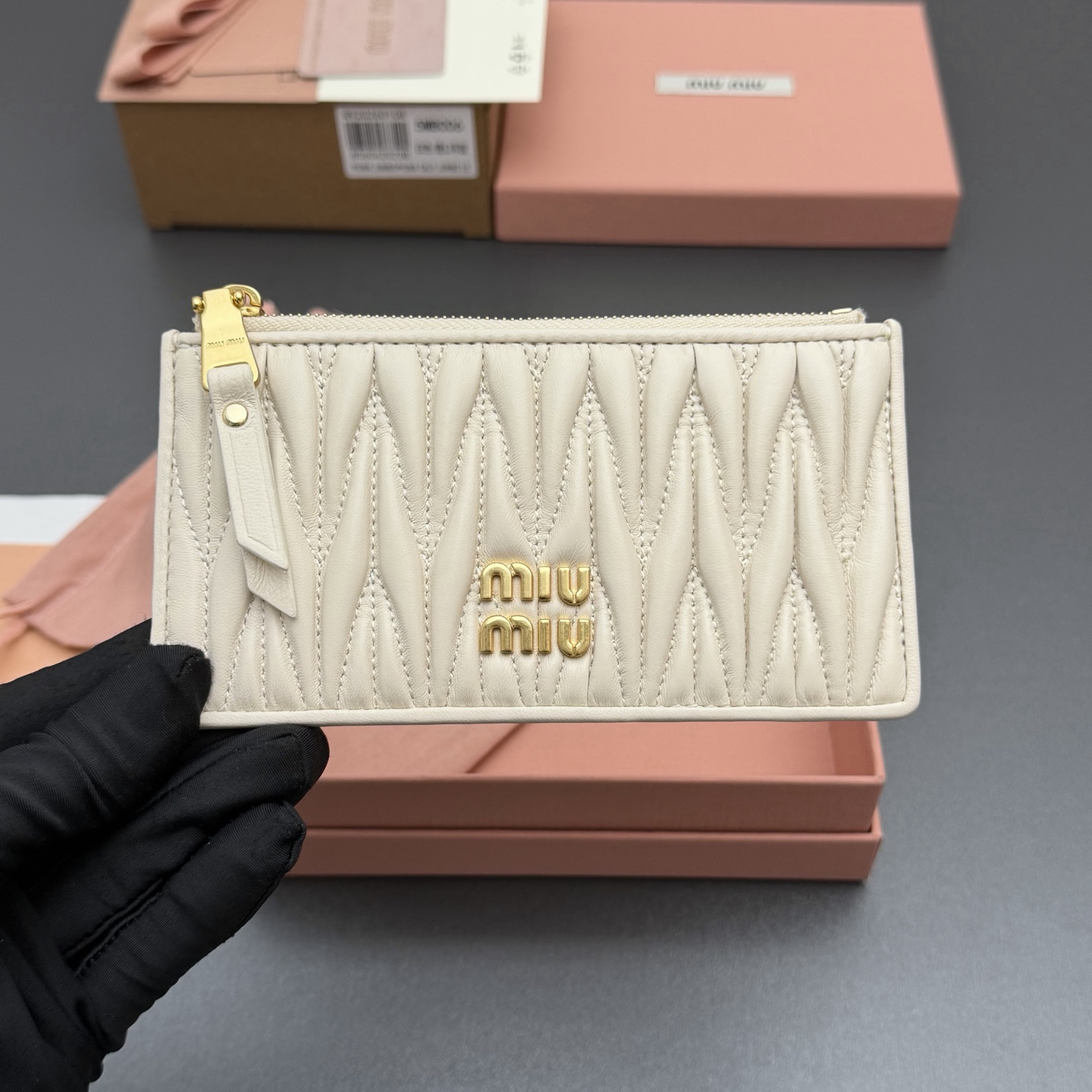 [TOP] Miu Miu  Wallet 15 x 8 cm - Beige