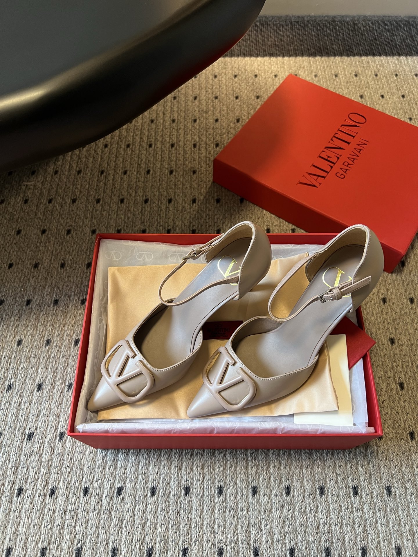[TOP] VALENTINO High-heeled Shoes  - Beige - 711 Luxury