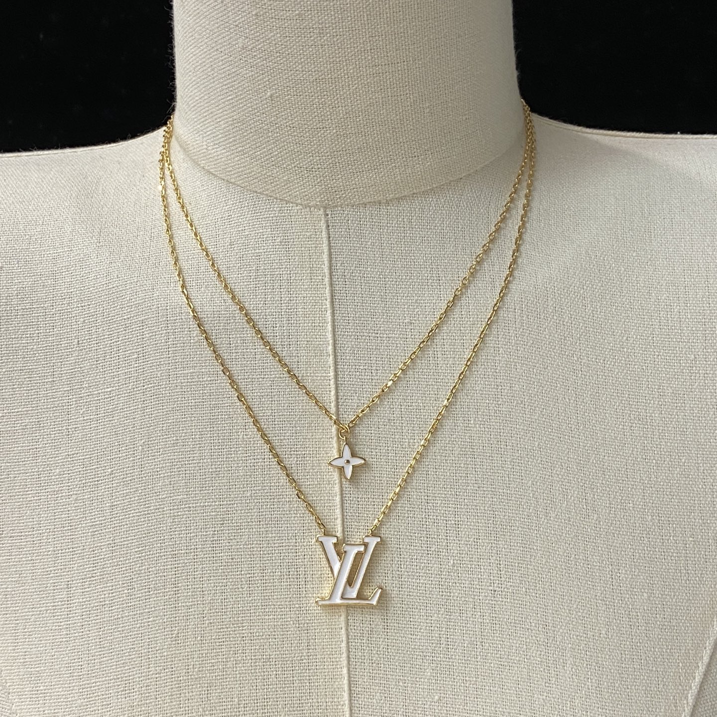 [TOP] Louis Vuitton LV Necklace - 3 Color - 711 Luxury