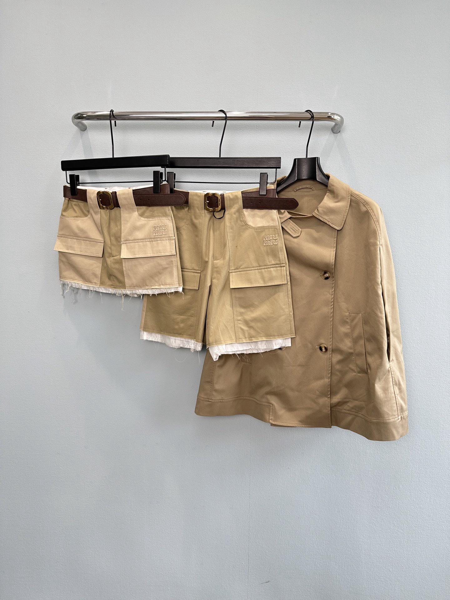 [TOP] Miu Miu 2026SS Skirt Mid-length shorts Coat - Khaki - 711 Luxury