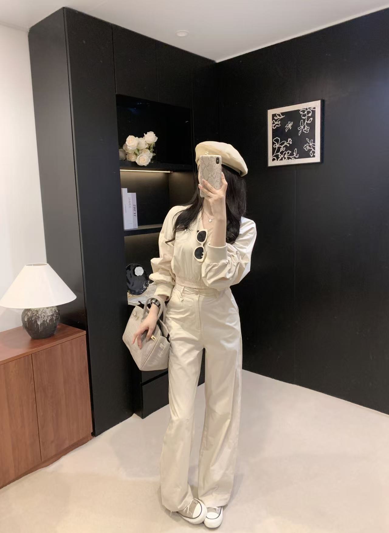 [TOP] PRADA Top + Pants Set - Beige