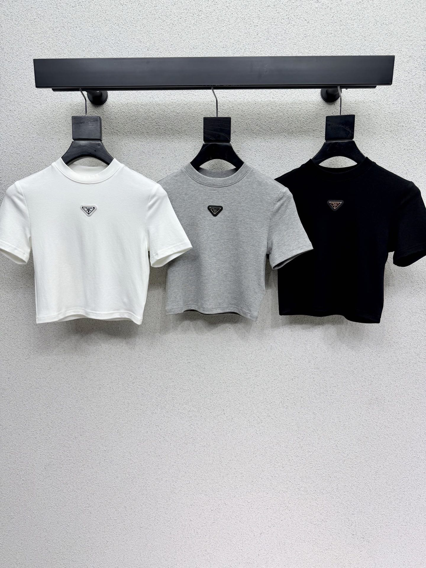 [TOP] PRADA  T-shirt - 3 Colors