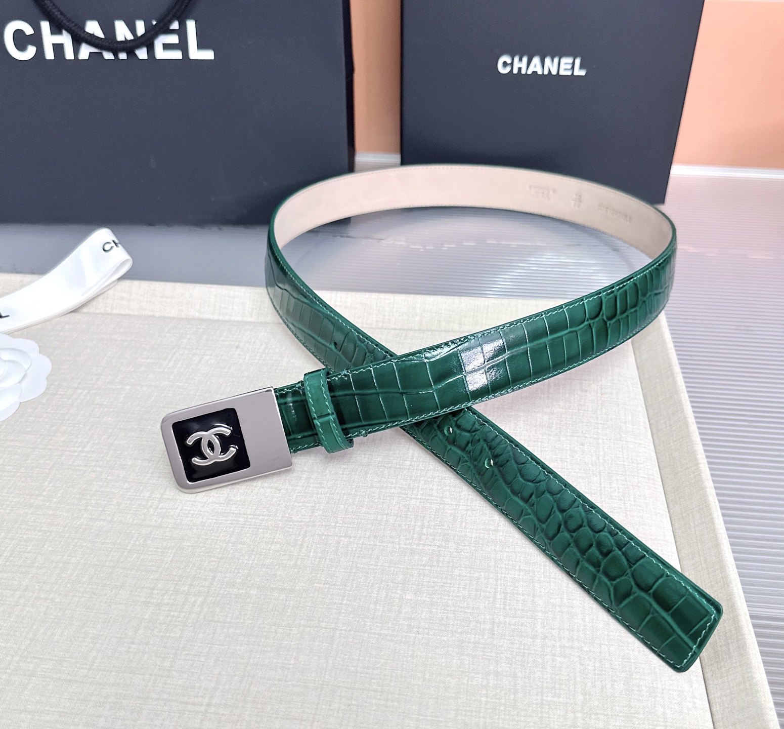 [TOP] CHANEL Cowhide Belt 3 cm - Green - 711 Luxury