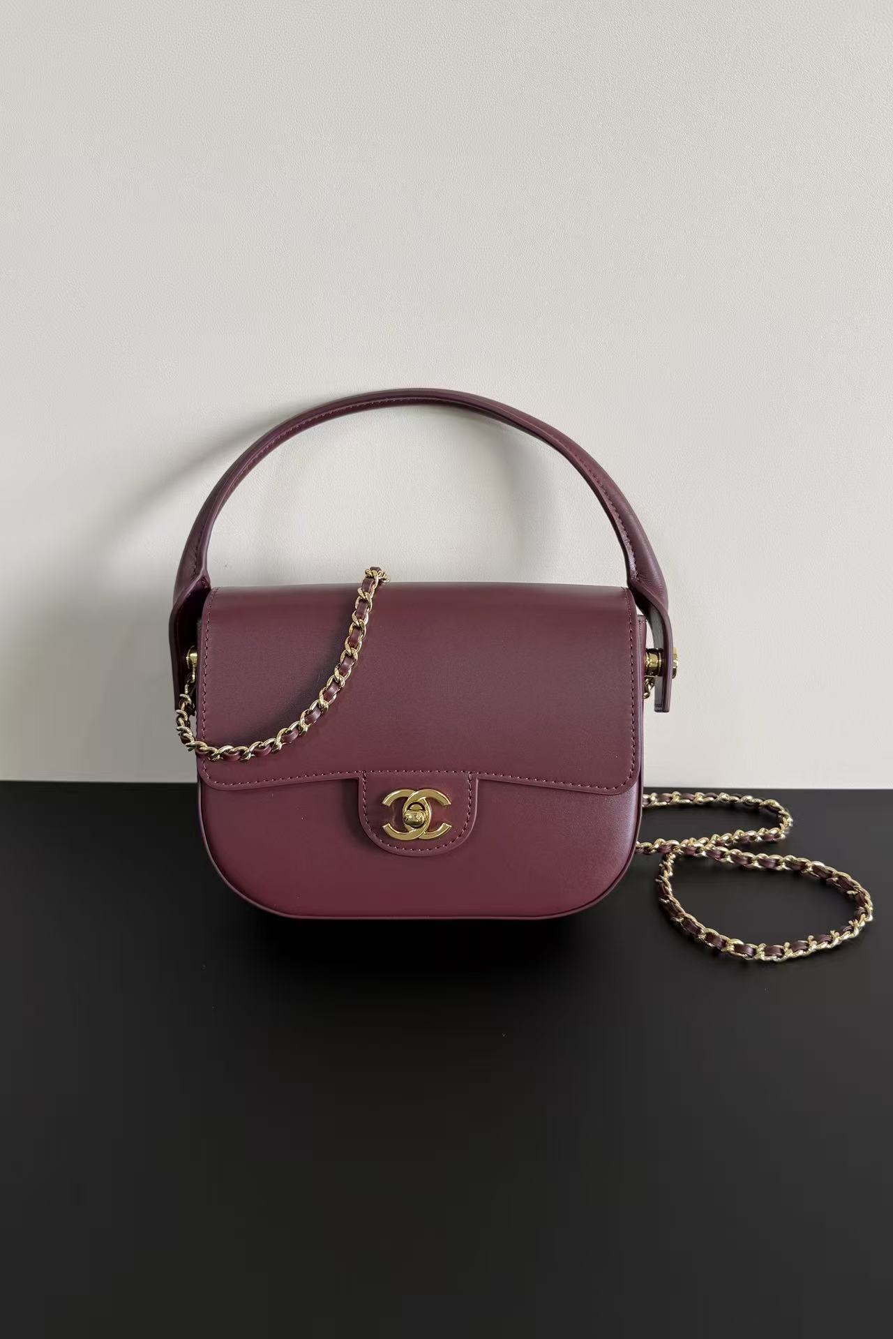 [TOP] CHANEL Mini Flap Bag with Top Handle 14.5x19.5x5cm - Wine Red - 711 Luxury
