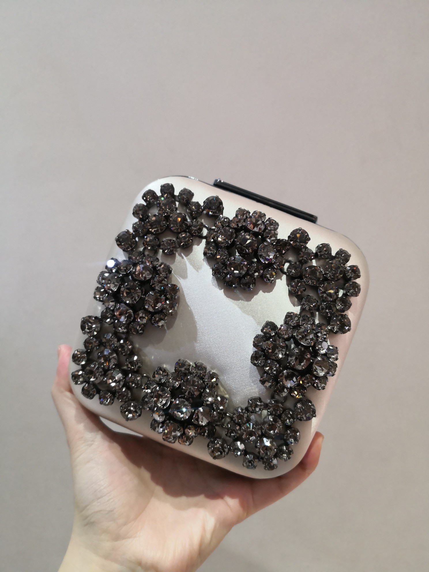 [TOP] MANOLO BLAHNIK Lace-patterned Square Bag 15.8*17*7.3cm - Sliver - 711 Luxury