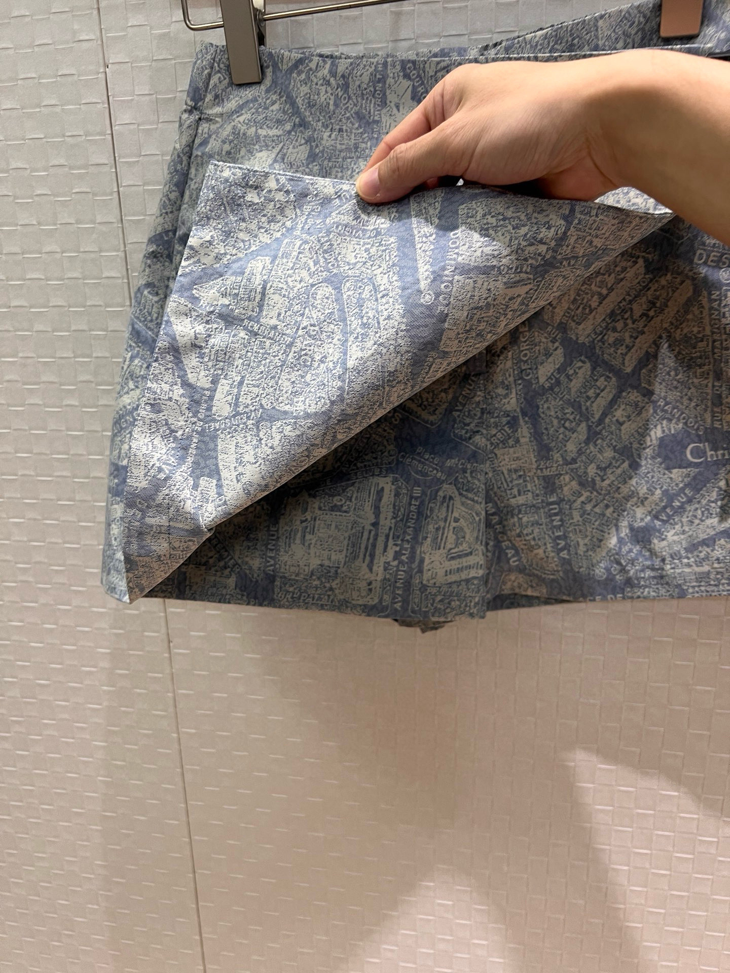 [TOP] Christian Dior Shorts - Grey