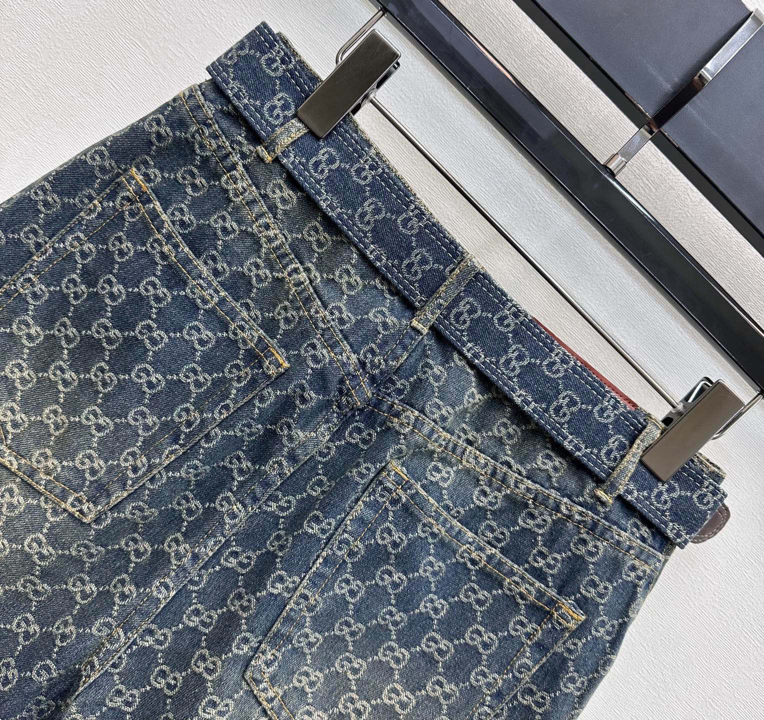 [TOP] GUCCI Shorts - Blue