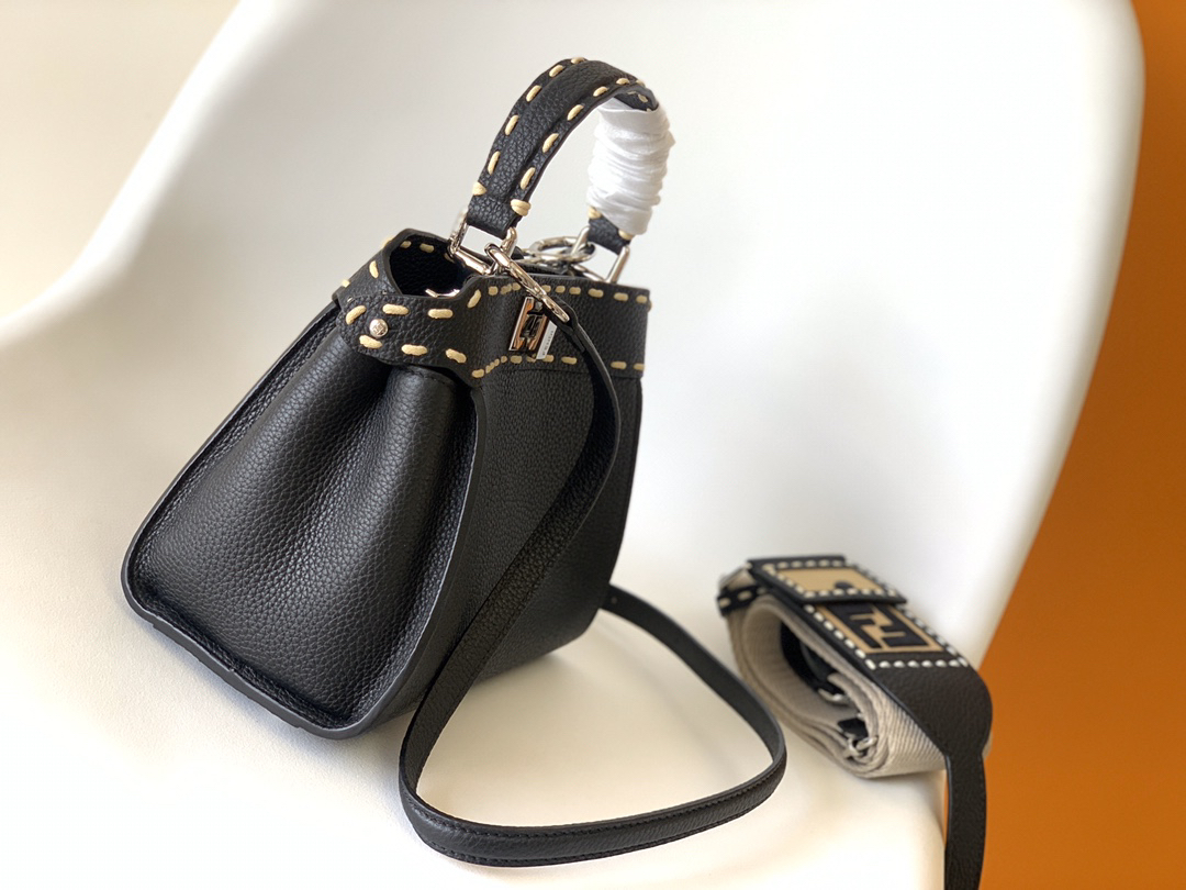 [TOP] FENDI Peekaboo Bag 23x11x18cm - Black - 711 Luxury