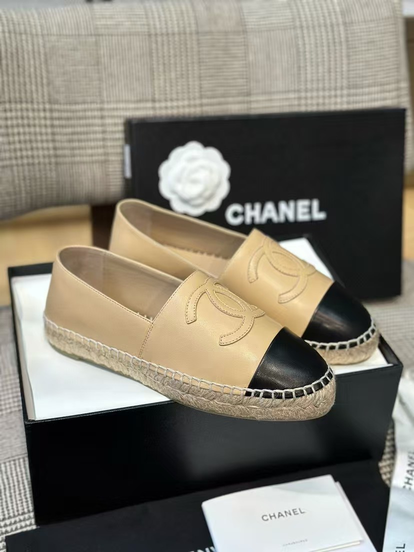 [TOP] CHANEL Fisherman's Shoes - Apricot - 711 Luxury