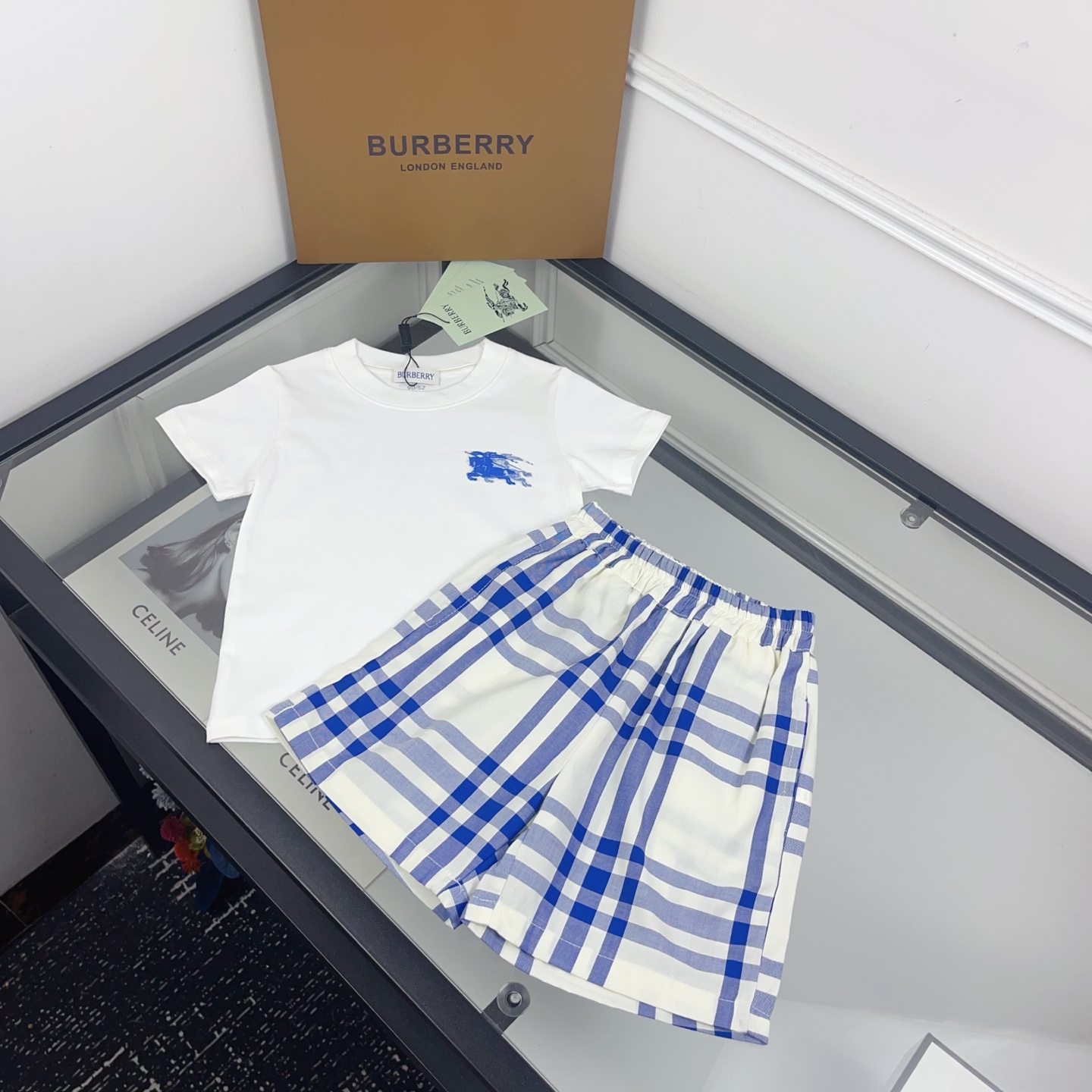Burberry Unisex Kids White Equestrian Logo Short Sleeve T-Shirt & Blue Vintage Check Shorts 2 Piece Summer Set Boys Girls Sizes 90-150