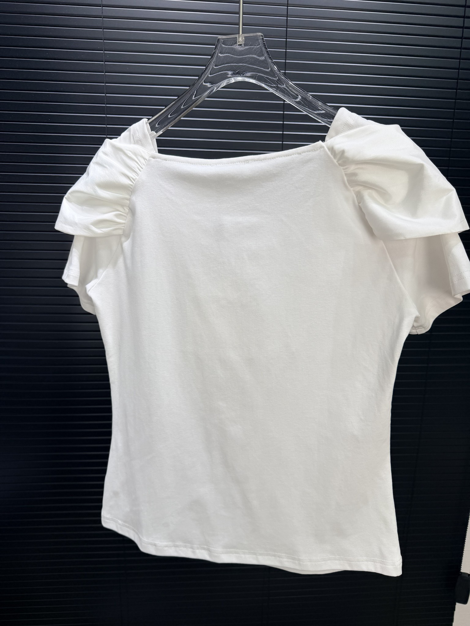 [TOP] CHANEL T-shirt - Beige