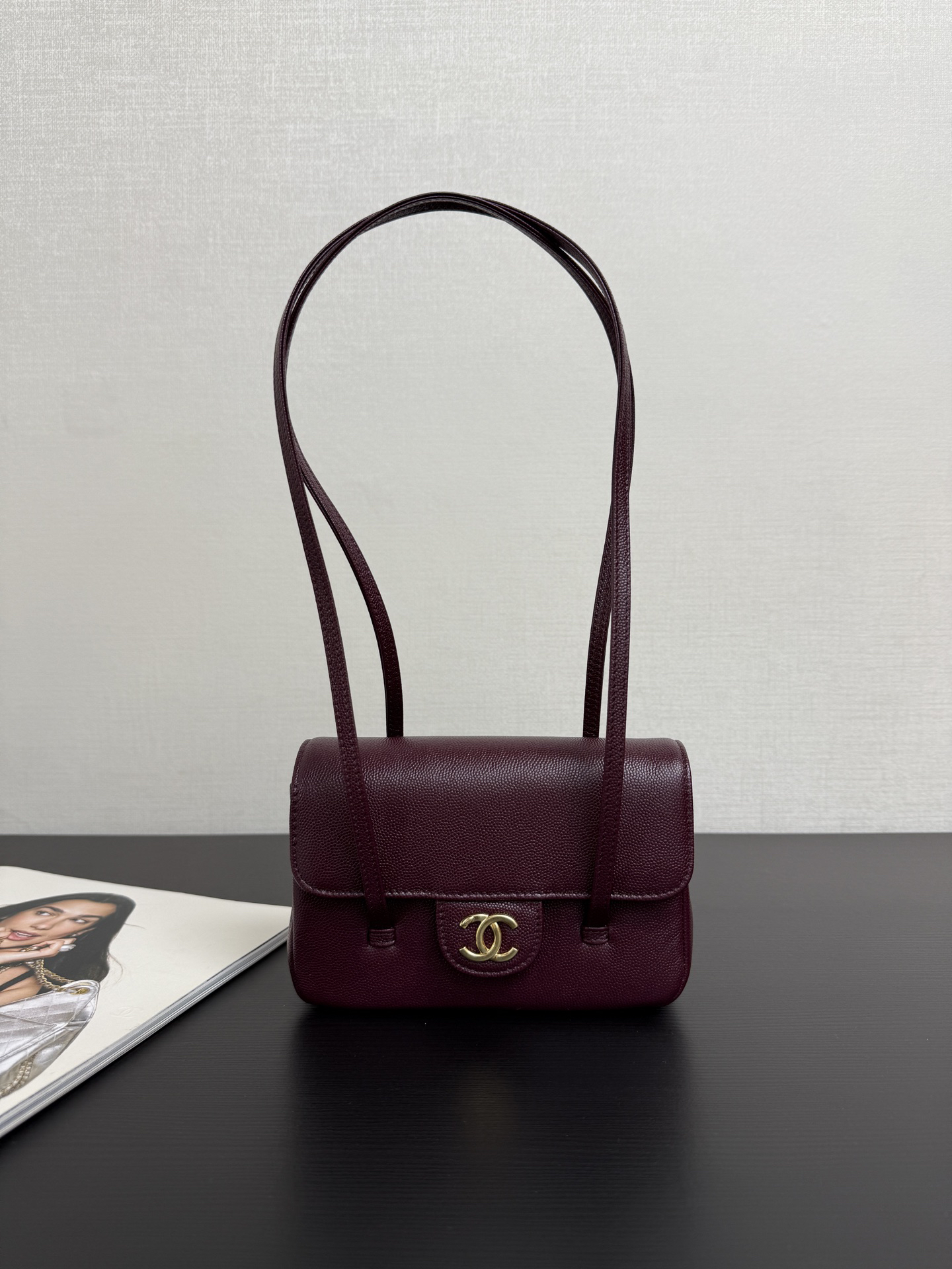 [TOP] CHANEL Preppy Coco Shoulder Bag 17x12x4cm - Red & GHW - 711 Luxury