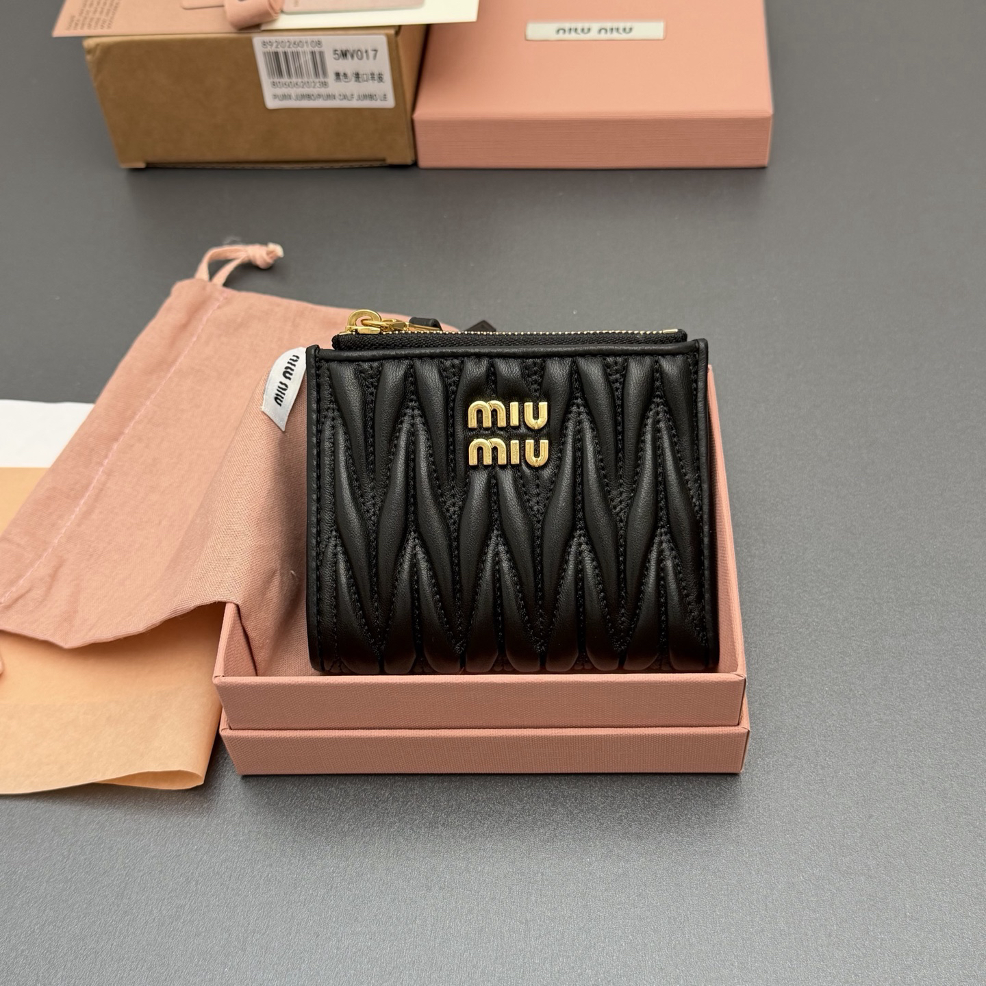 [TOP] Miu Miu  Wallet 11 x 9.2cm - Black