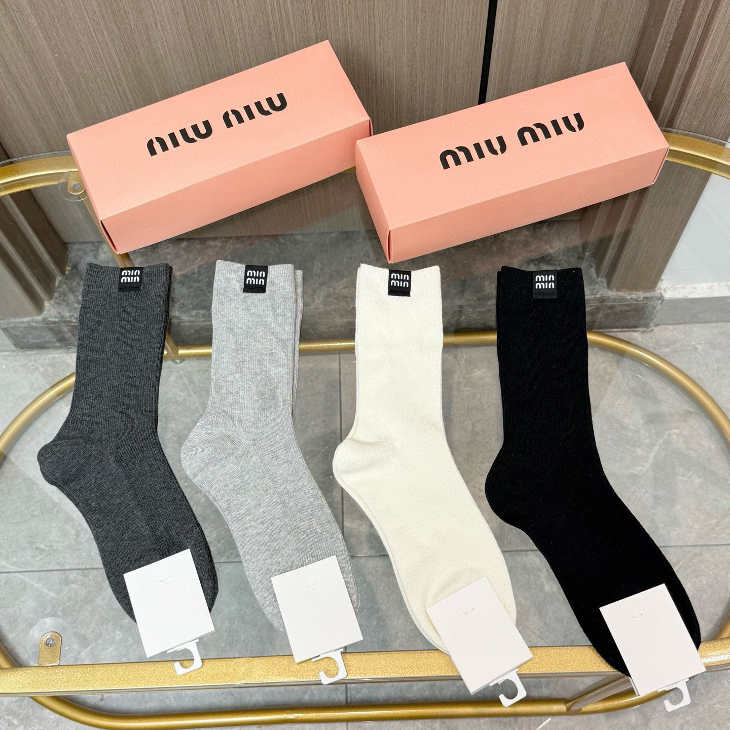 [TOP] Miu Miu Socks - 4 Pieces as a Set - 711 Luxury