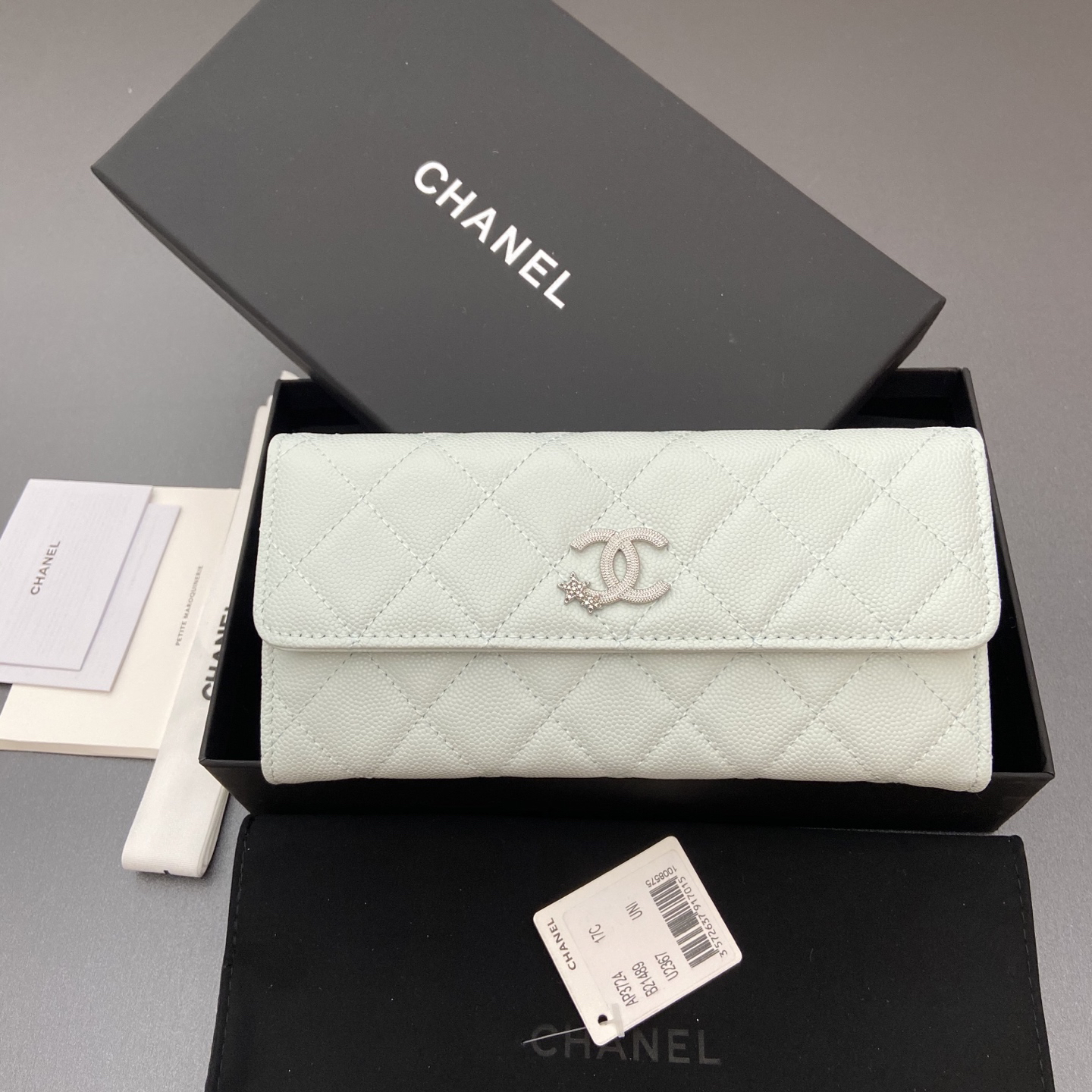 [TOP] CHANEL Caviar Skin Wallet 19cm - Light Blue - SHW - 711 Luxury
