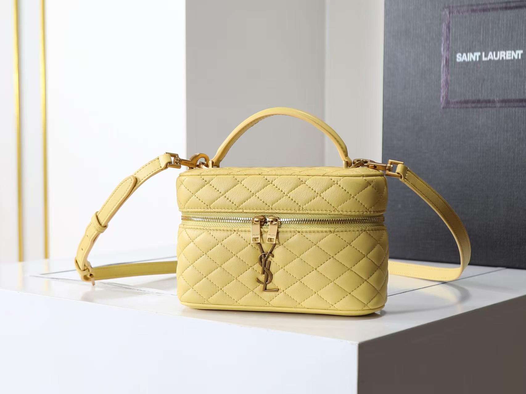 [TOP] Yves Saint Laurent YSL Gaby Mini Makeup Bag 18x11x6.5cm - Yellow&GWH - 711 Luxury