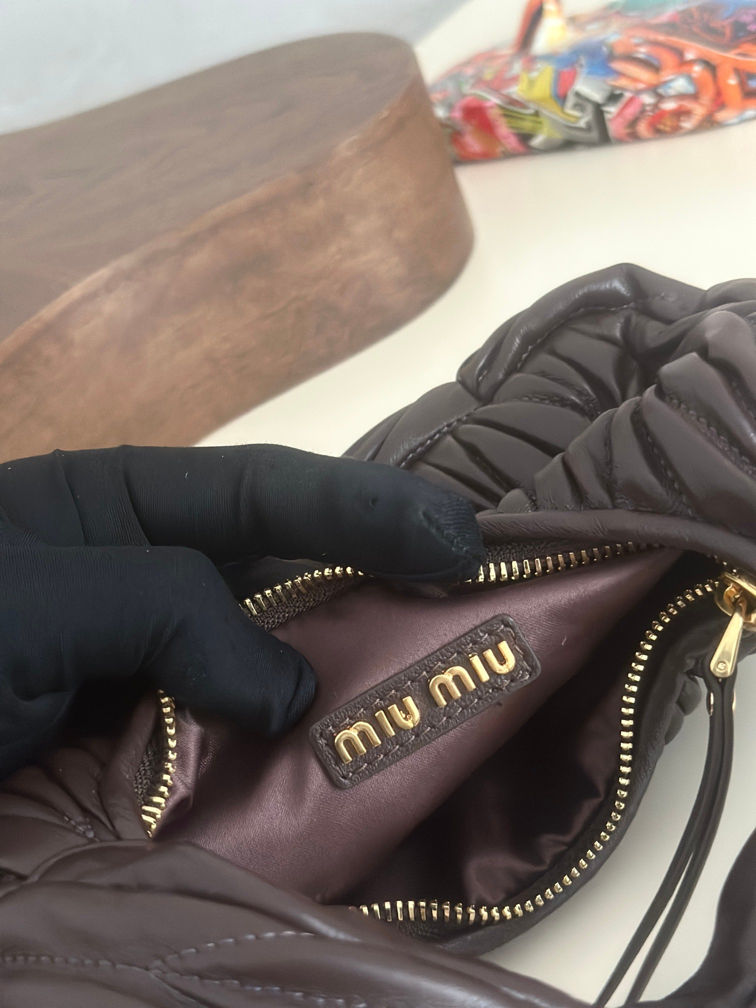 [TOP] Miu Miu MiuWander Bag Lambskin 20x17x6cm - Chocolate - 711 Luxury