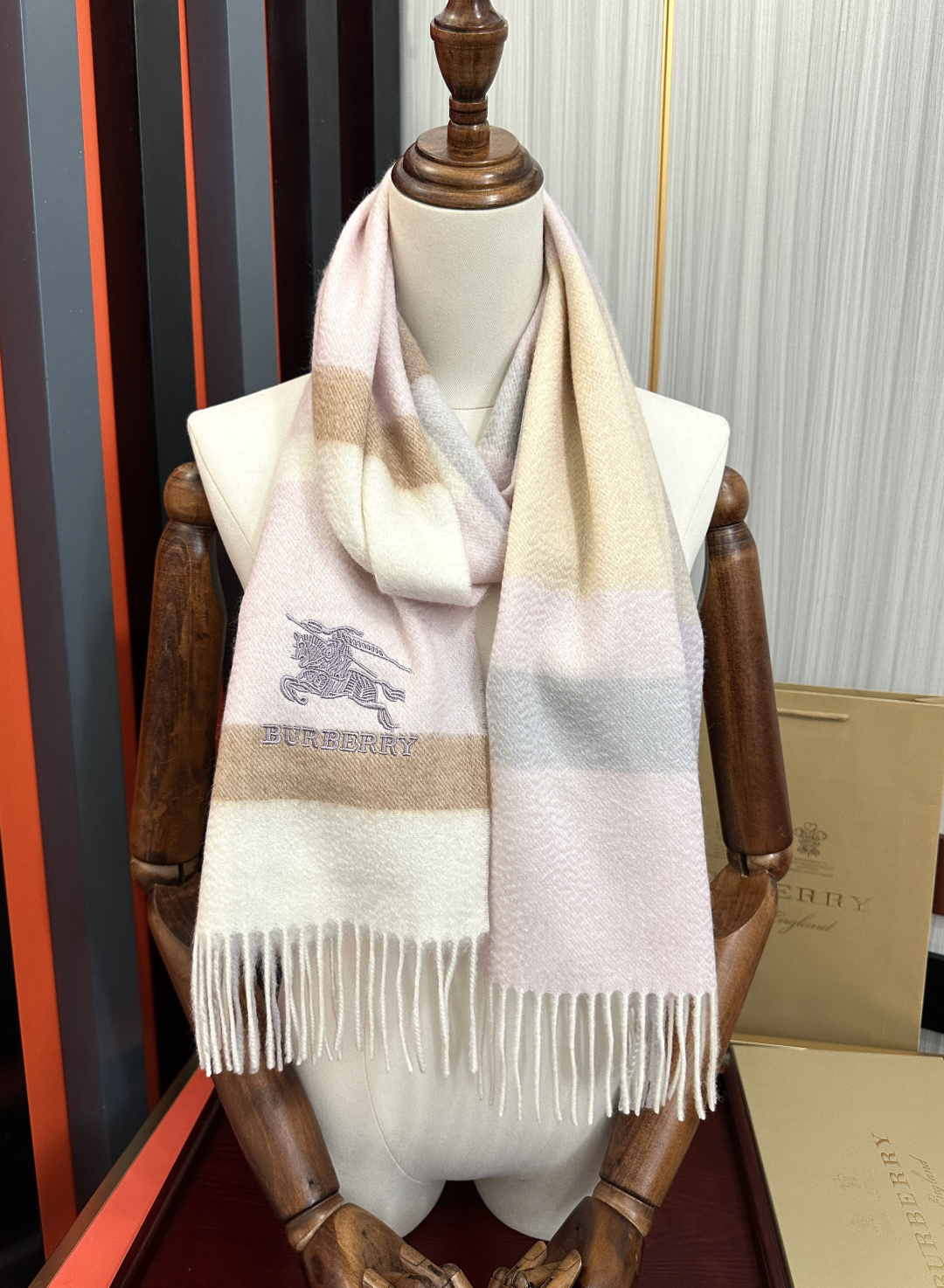 [TOP] BURBERRY Scarf 32x180cm - Pink - 711 Luxury