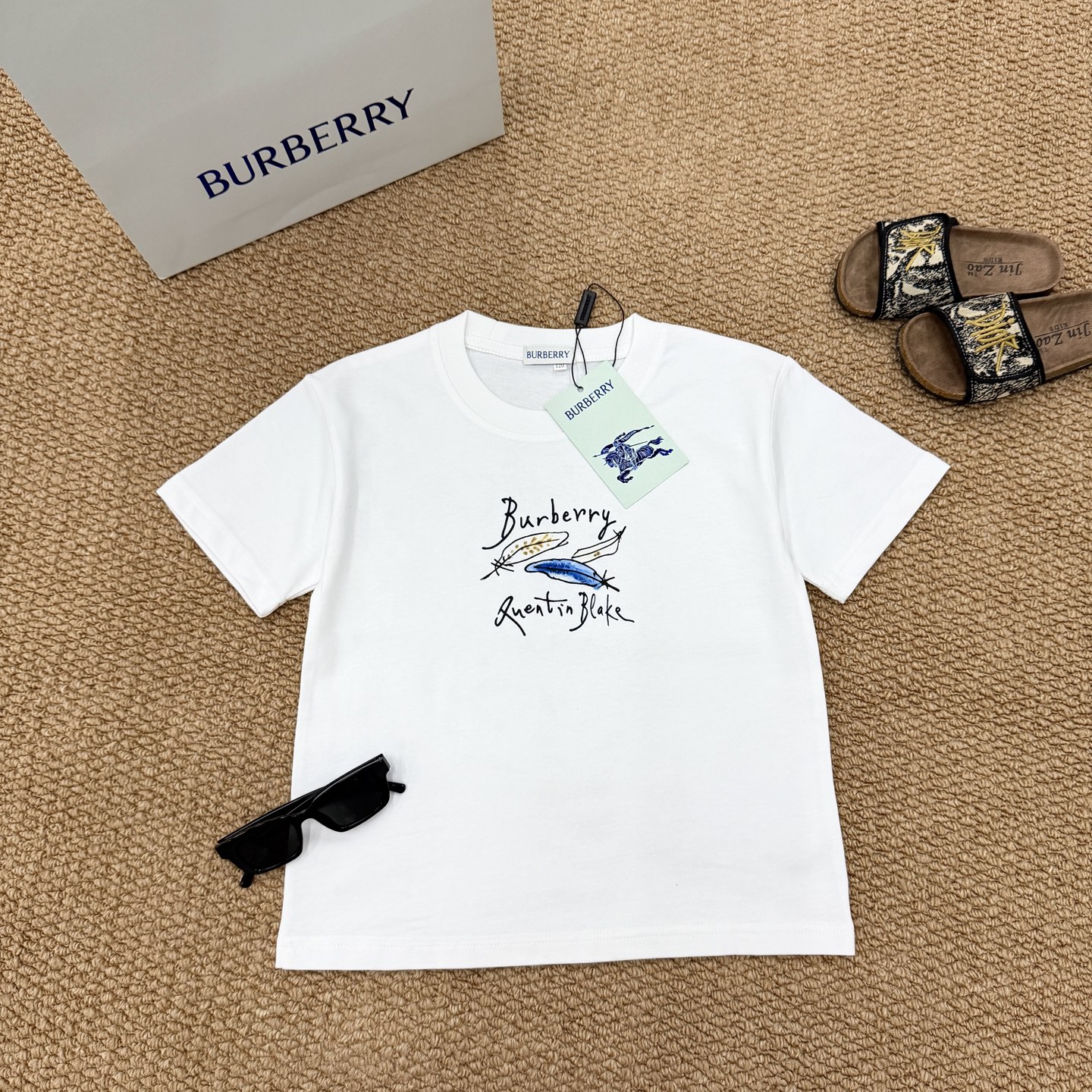 Burberry Unisex Kids White Short Sleeve Cotton T Shirt Quentin Blake Colorful Feather Print Boys Girls Sizes 90-150