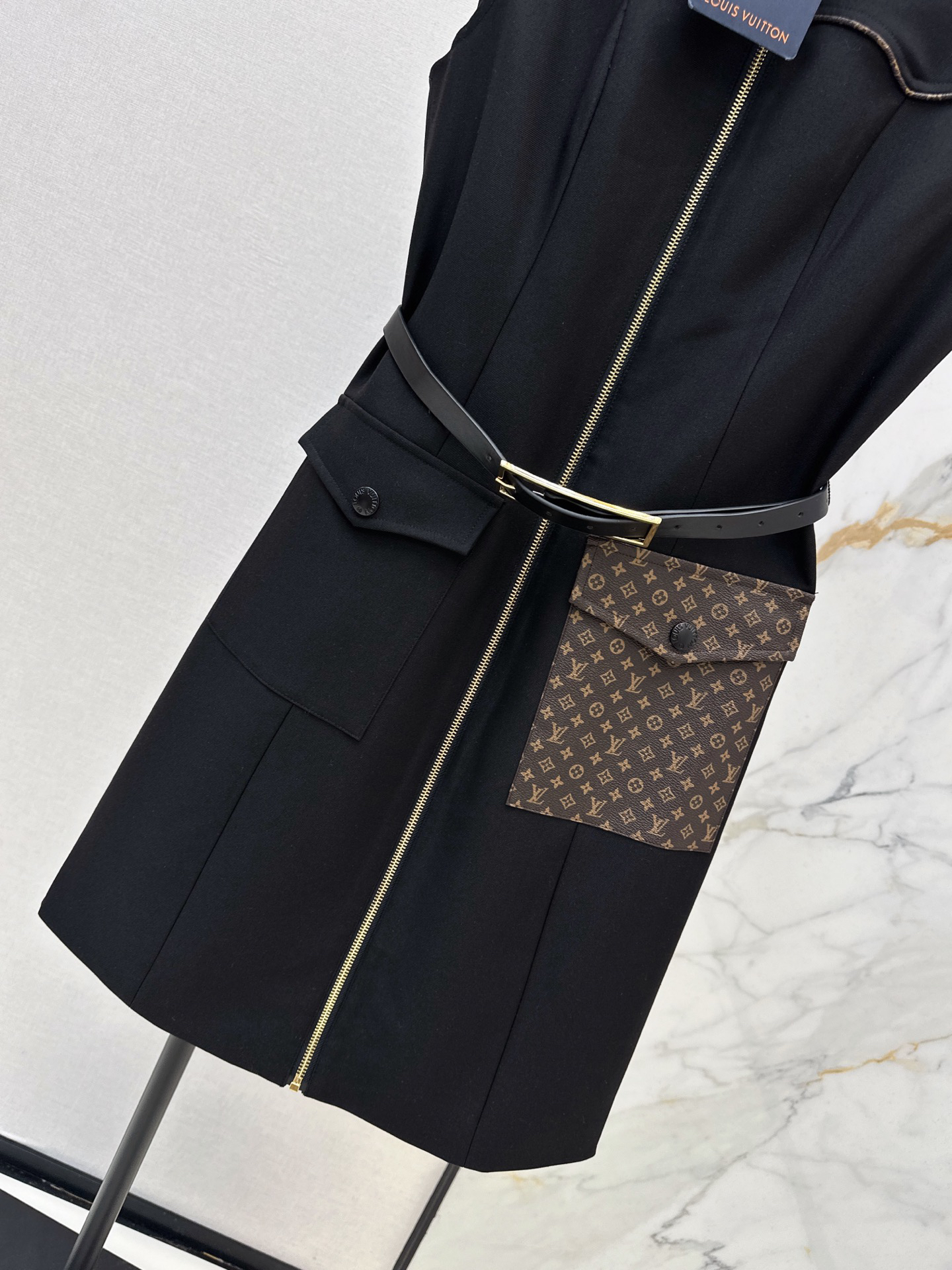 [TOP] Louis Vuitton LV  Dress - Black