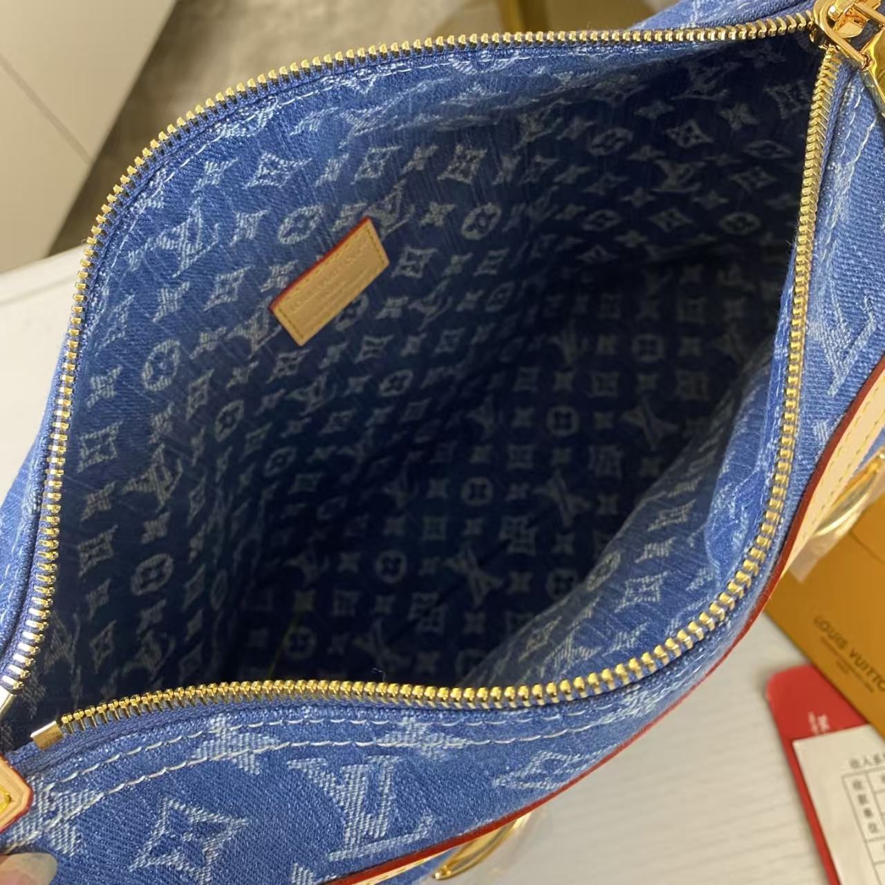 [TOP] Louis Vuitton LV  Shoulder Bag 30×10×19cm - Blue