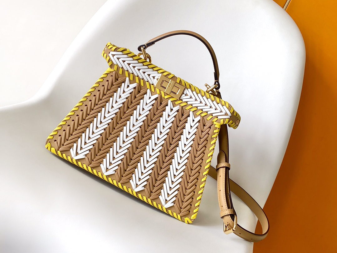 [TOP] FENDI Peekaboo ISeeU Bag 27x11x21cm - Brown and White - 711 Luxury