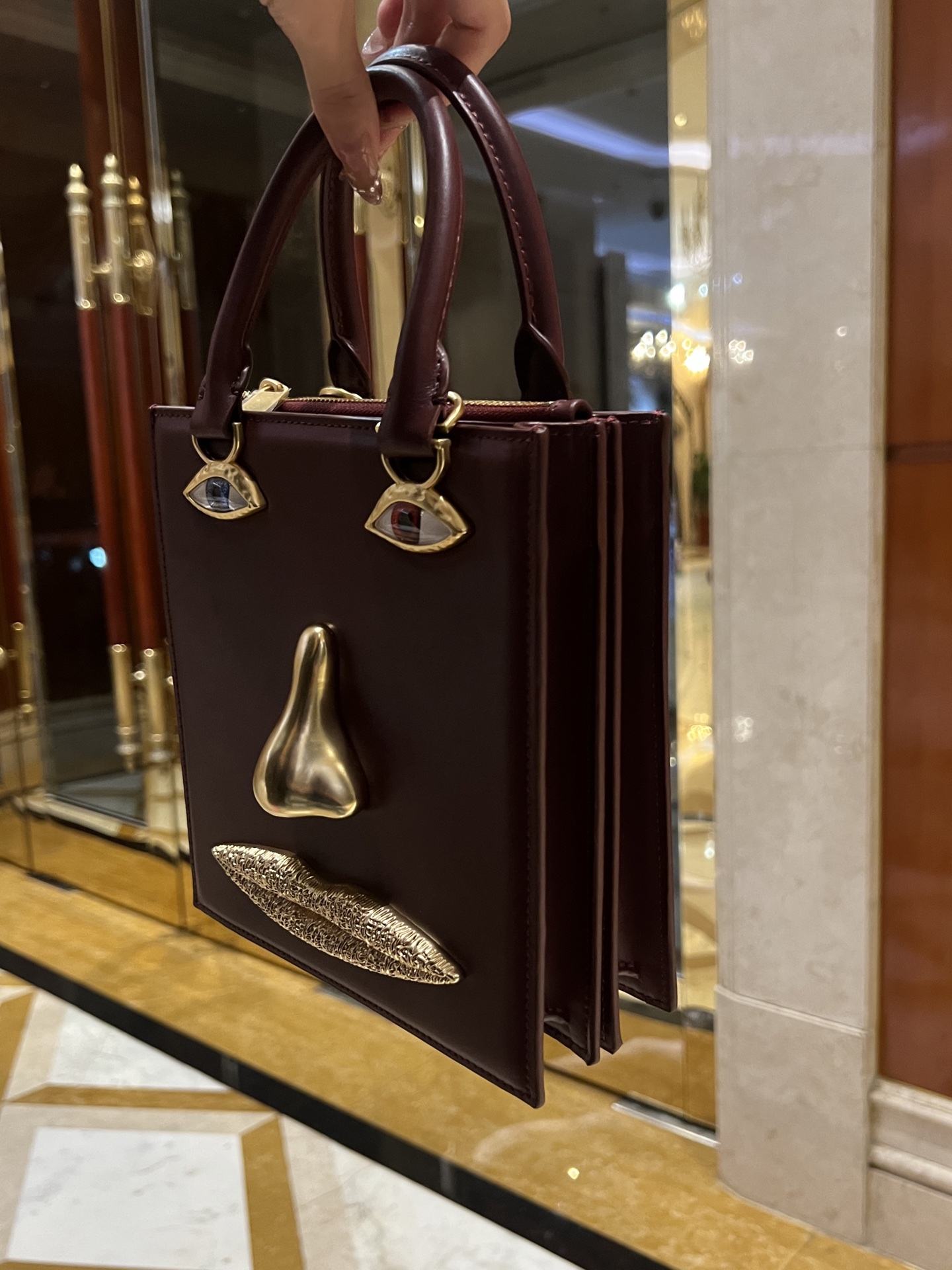 [TOP] Schiaparelli Anatomy Face Bag 20x19x9cm - Dark Red - 711 Luxury
