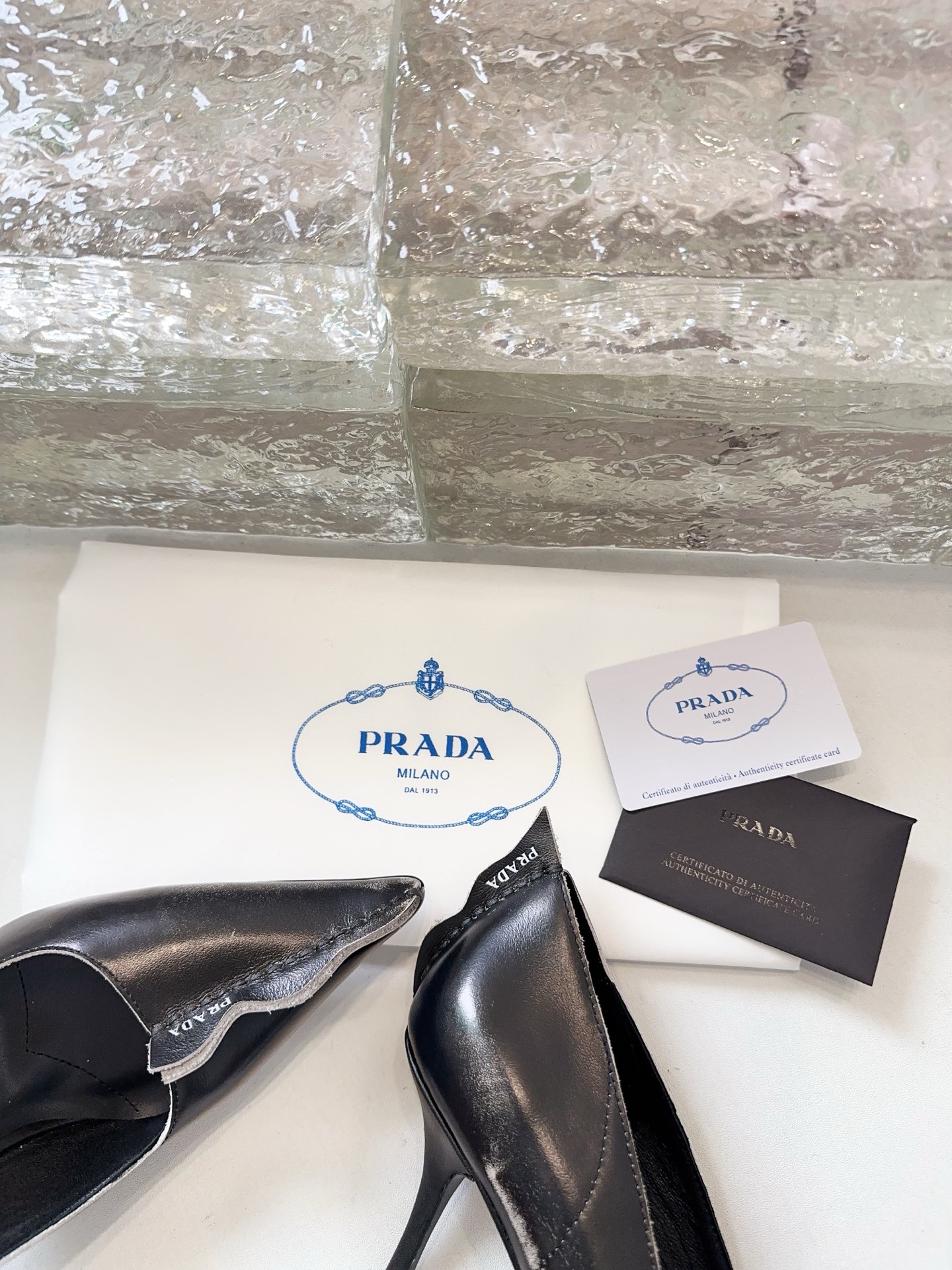 [TOP] PRADA High Heel Pumps - 2 Color