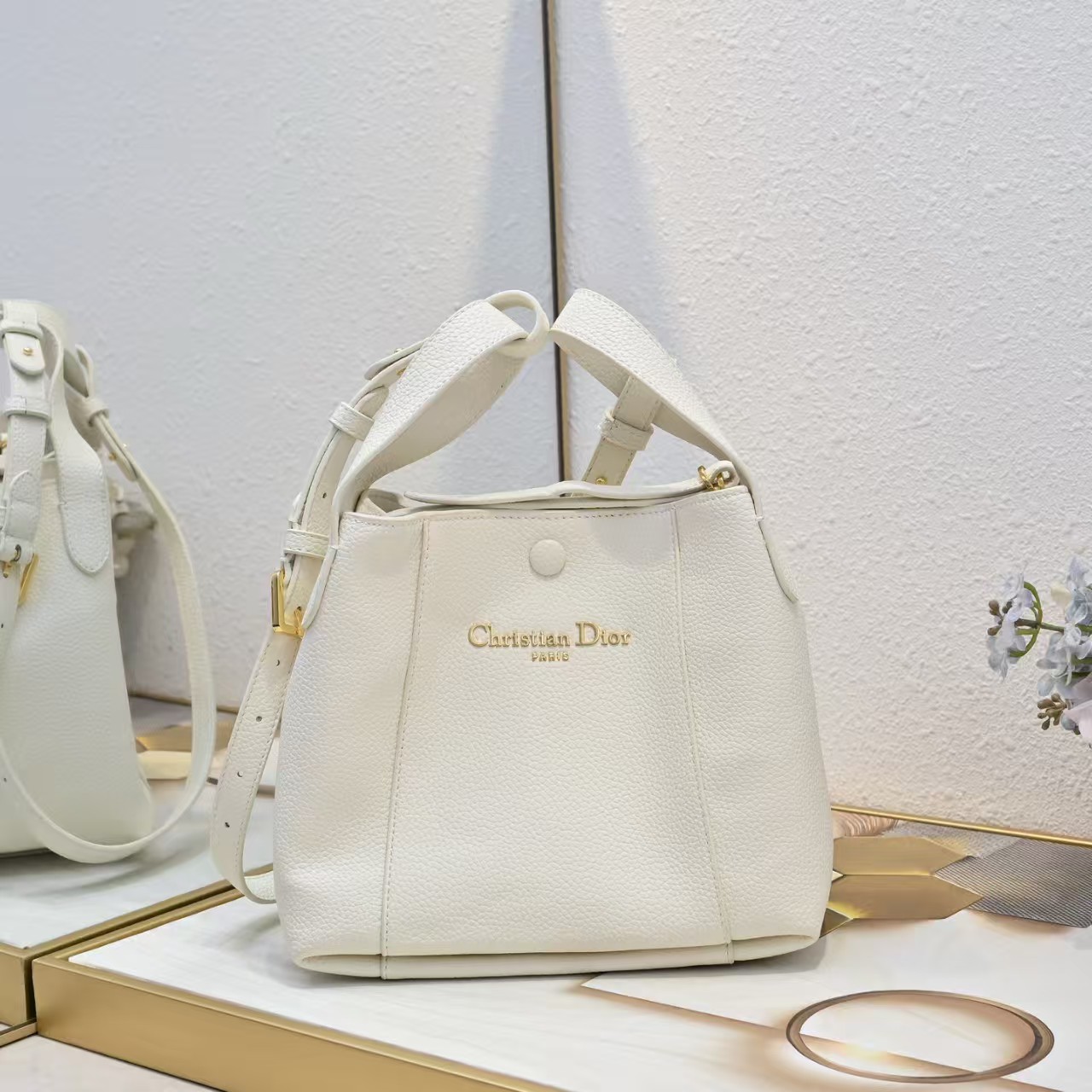 [TOP] Christian Dior CD Signature  Hobo Bag 21*19*11cm - White - 711 Luxury