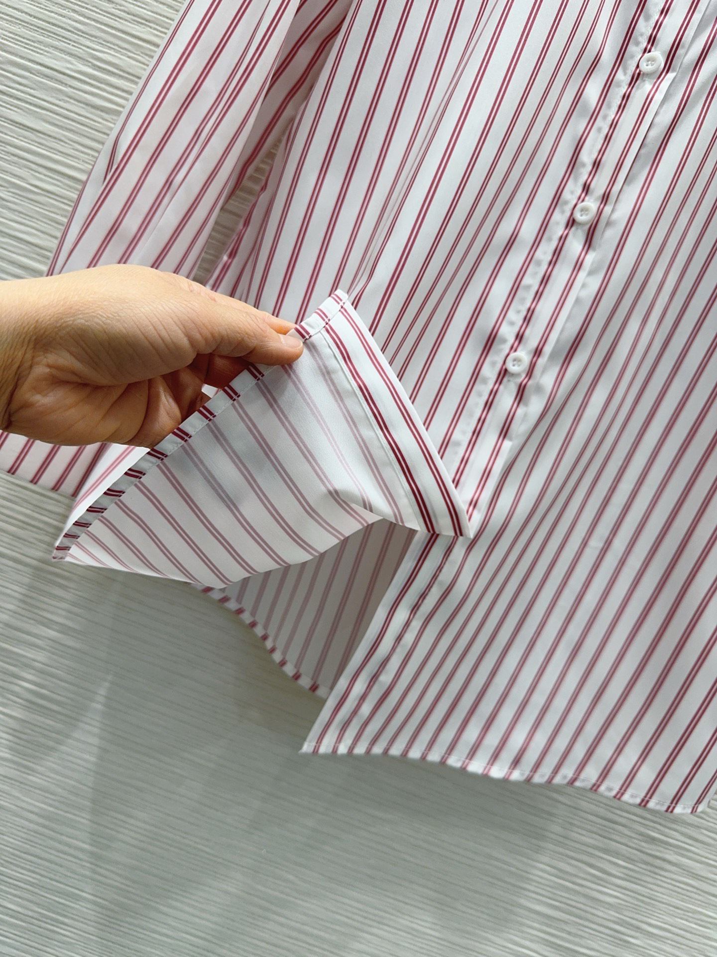 [TOP] CHANEL Shirt - Red