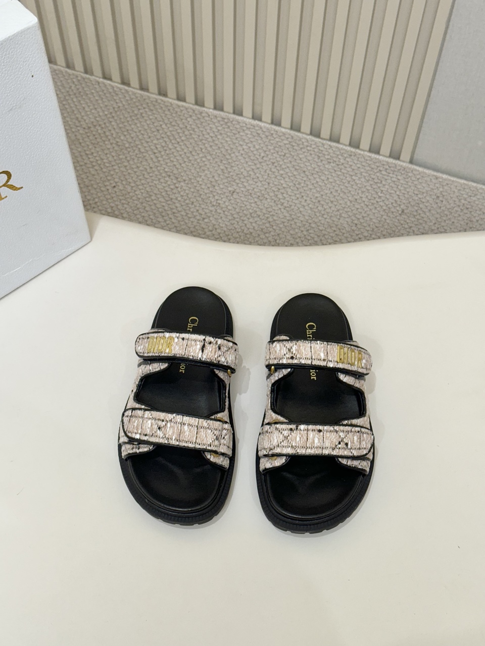 [TOP] Christian Dior Sandals - Black