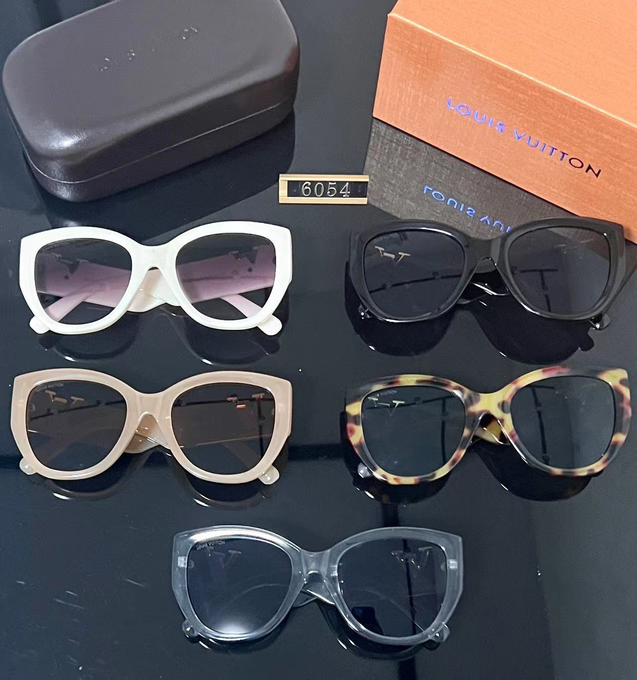 [TOP] Louis Vuitton LV Sunglasses - 5 Colors - 711 Luxury