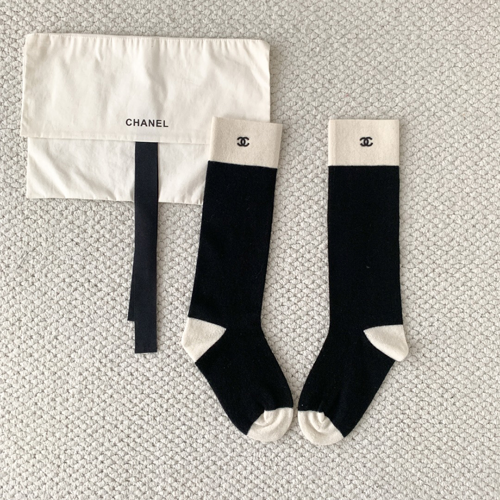 Chanel white Accessory Chanel CC White Edge Cashmere Socks#395515 | Nigo Office