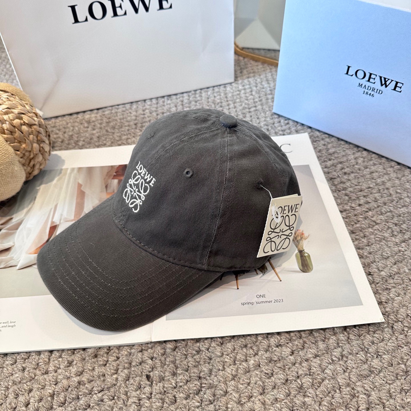 [TOP] LOEWE Baseball Cap - Grey - 711 Luxury