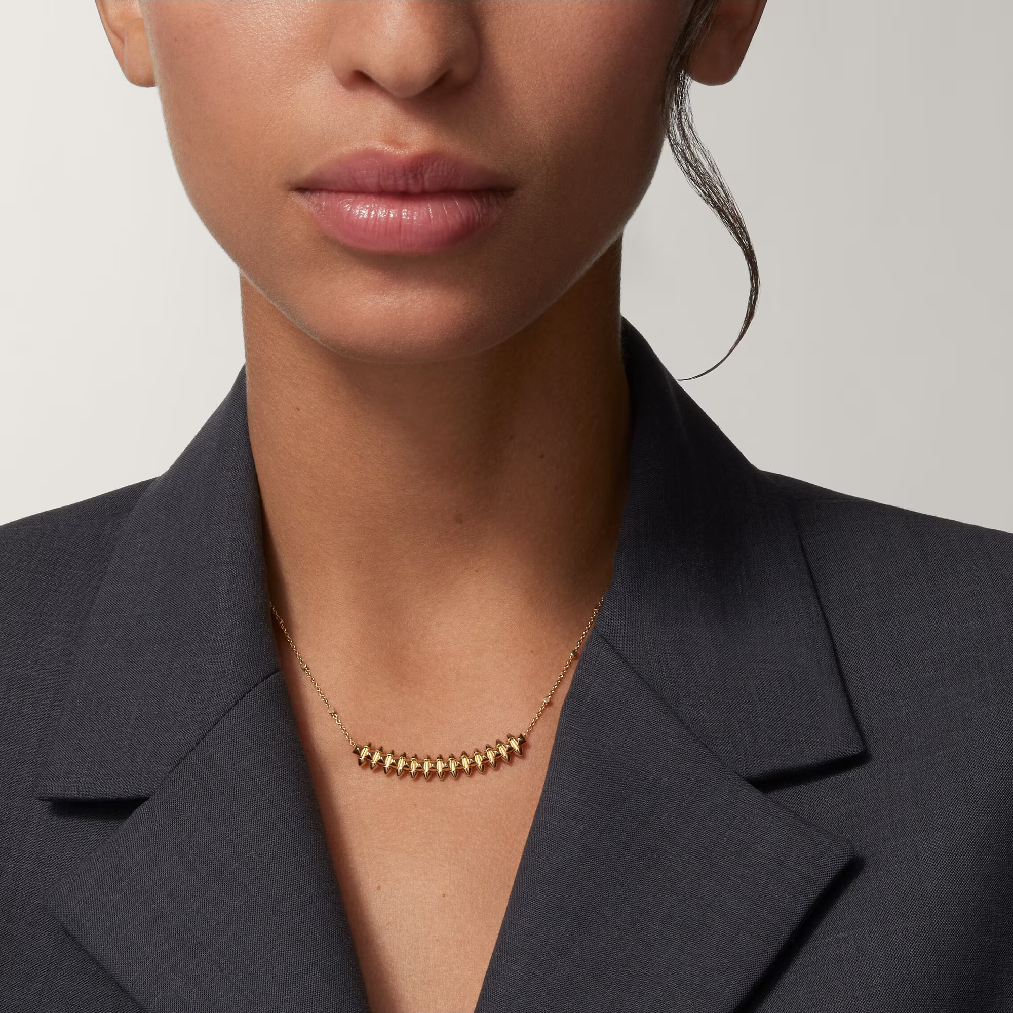 Carty Bullet Necklace, Yellow Gold, Geometric Mesh