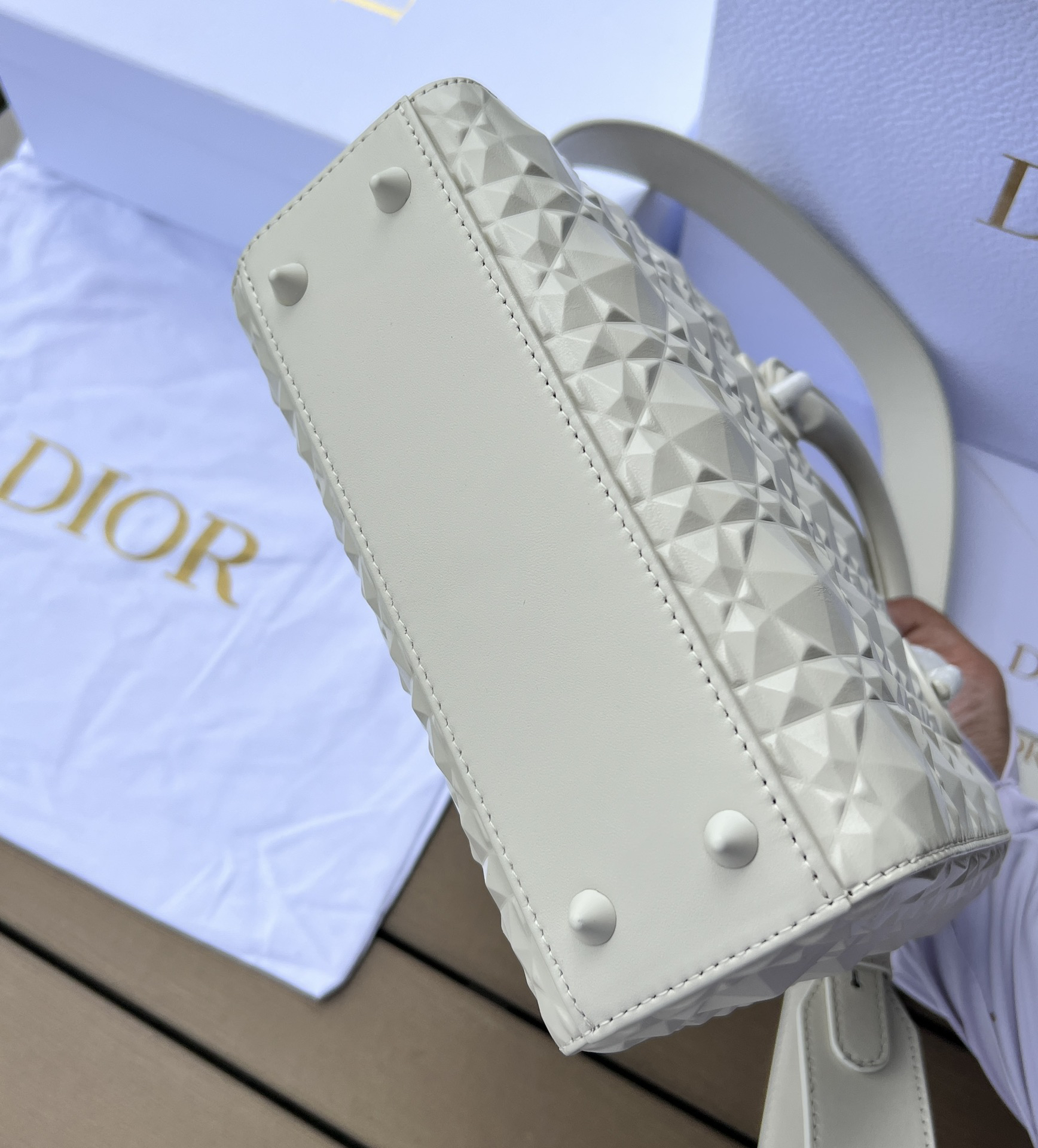 [TOP] Christian Dior Lady Dior Bag 20x17x8cm - White