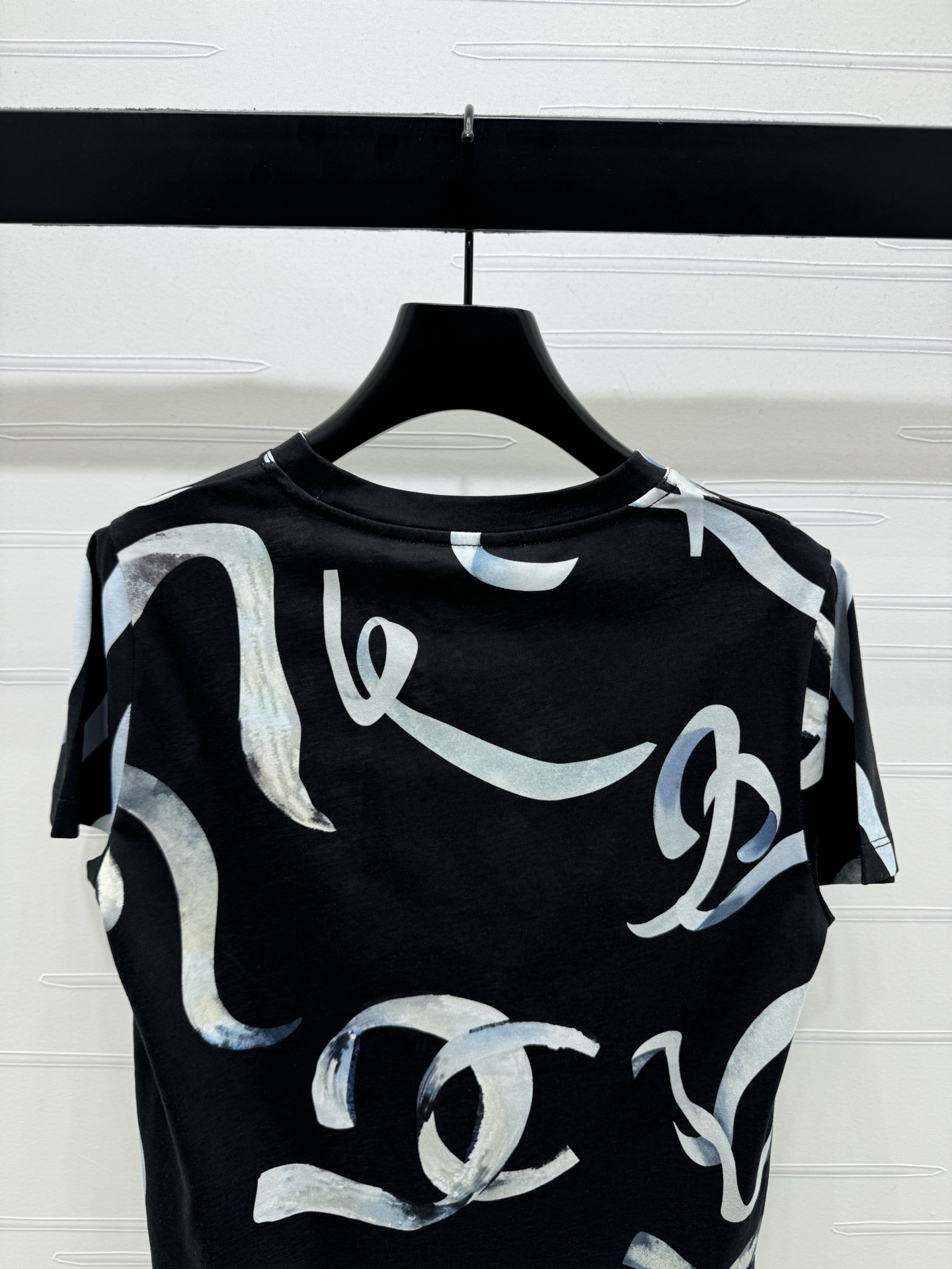 [TOP] CHANEL  T-shirt -Black