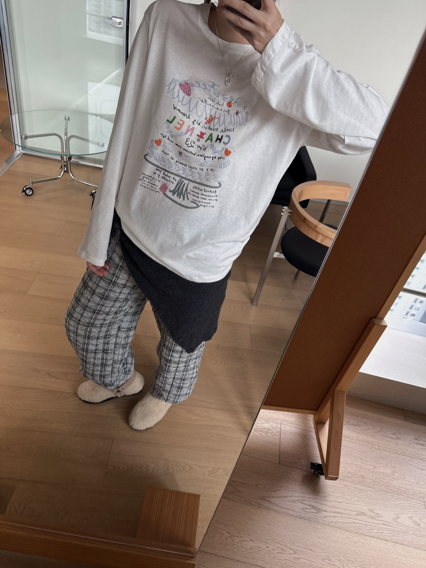 [TOP] CHANEL Long Shirt - White