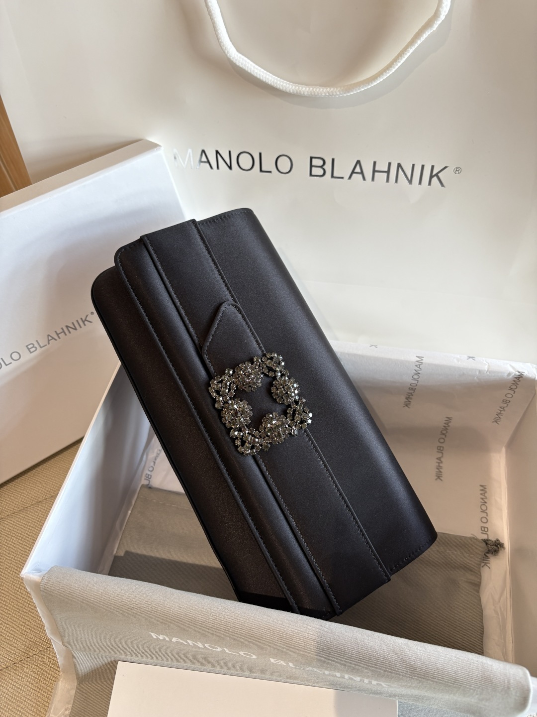 [TOP] MANOLO BLAHNIK Bag 12*24*3cm - Black - 711 Luxury