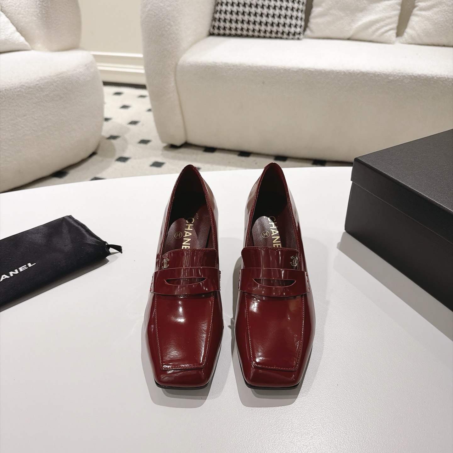 [TOP] CHANEL Cowhide High Heels Loafer Shoes - Red - 711 Luxury