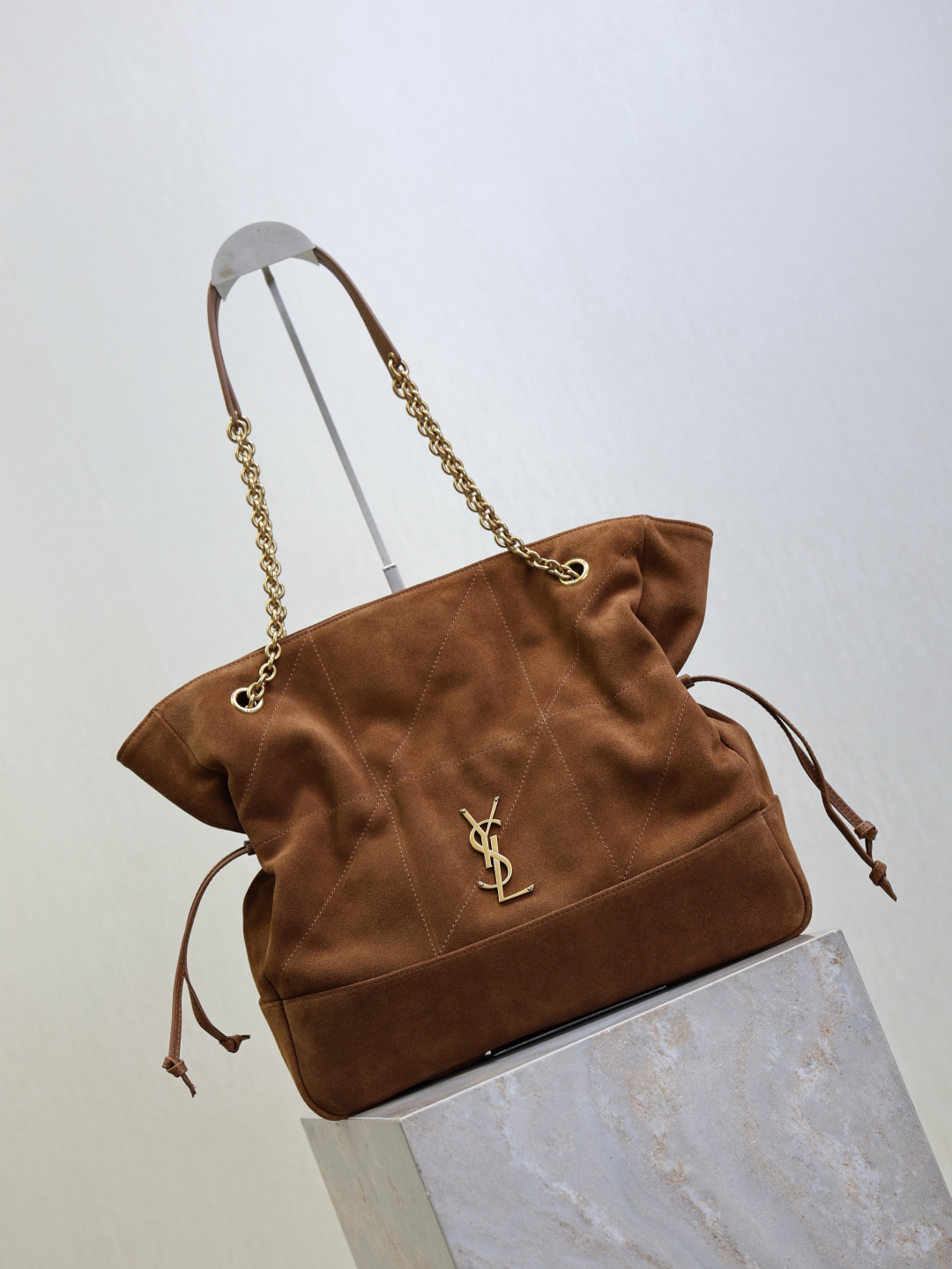 [TOP] Yves Saint Laurent YSL Jamie 4.3 POCHON Bag Suede Leather 35x35x10cm - Brown & GHW - 711 Luxury