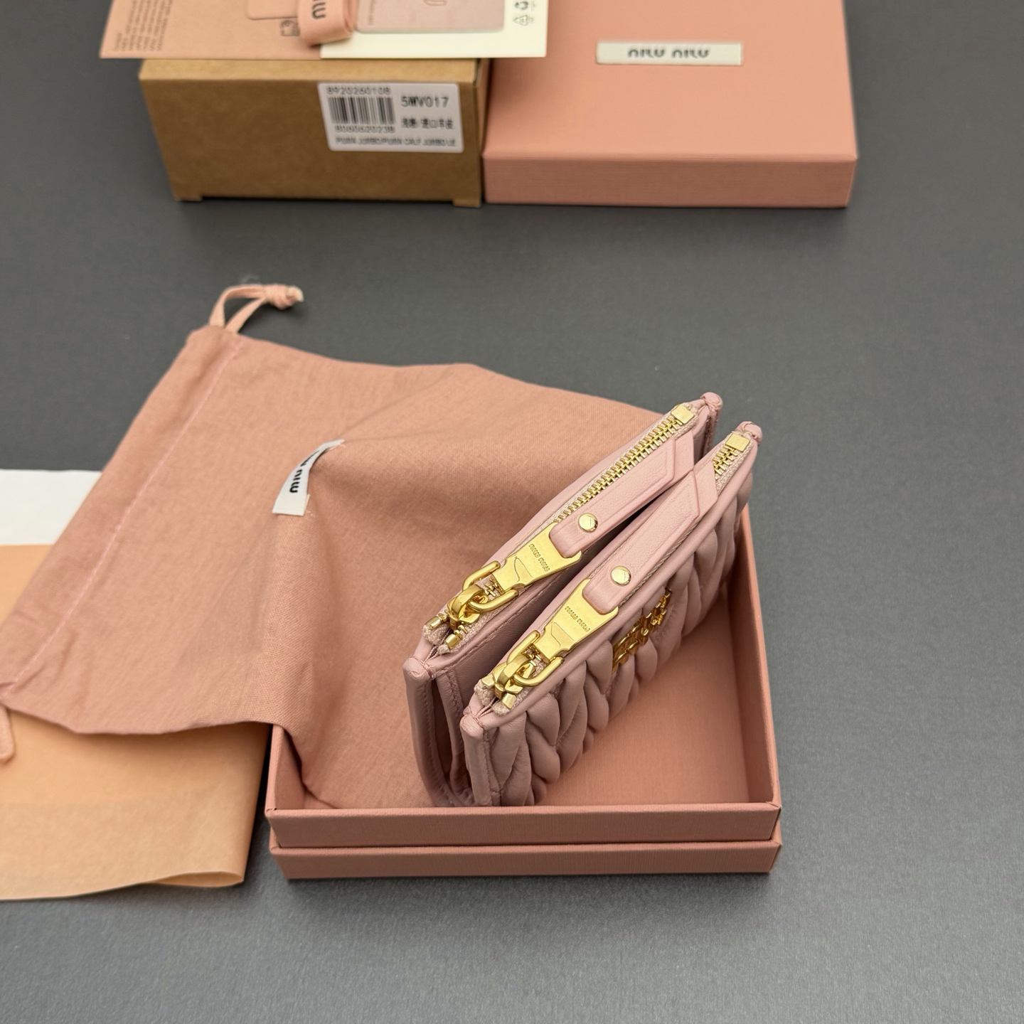 [TOP] Miu Miu  Wallet 11 x 9.2cm - Pink