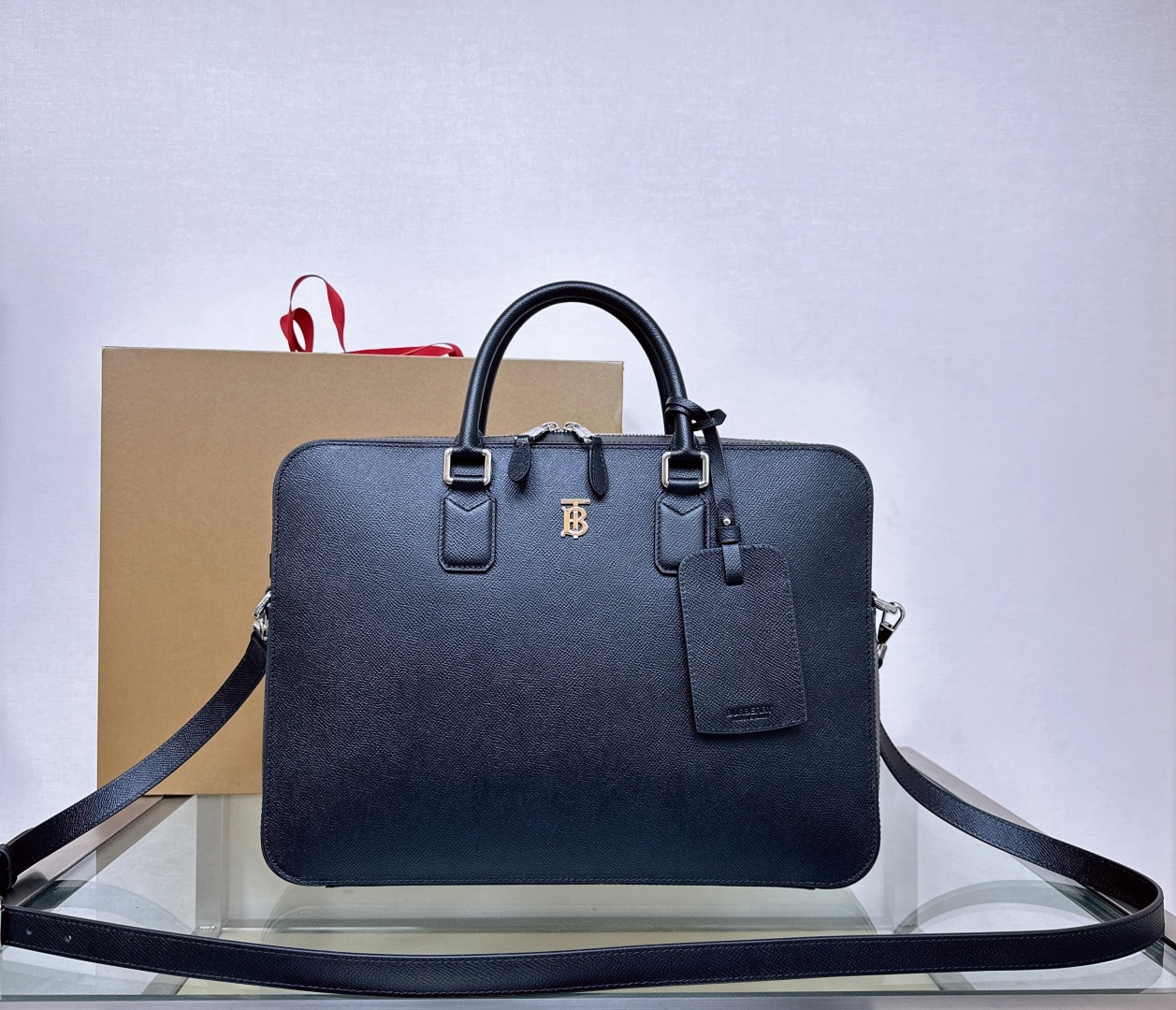 [TOP] BURBERRY Briefcase Calfskin 27x5x37.5cm - Black & GHW - 711 Luxury