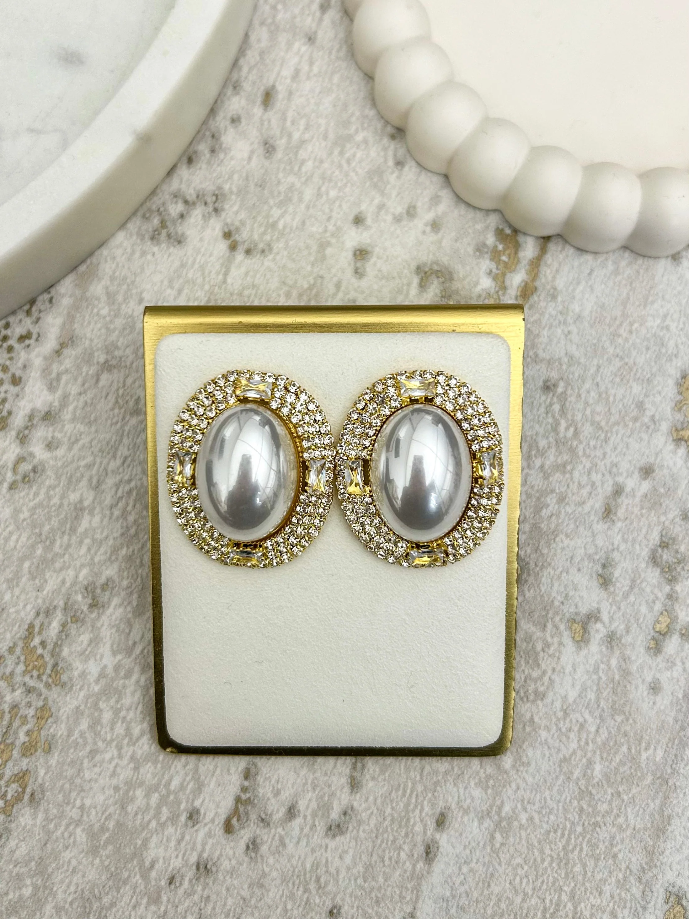 Oval Pearl Diamante Trim Stud Earrings (2 Colours)