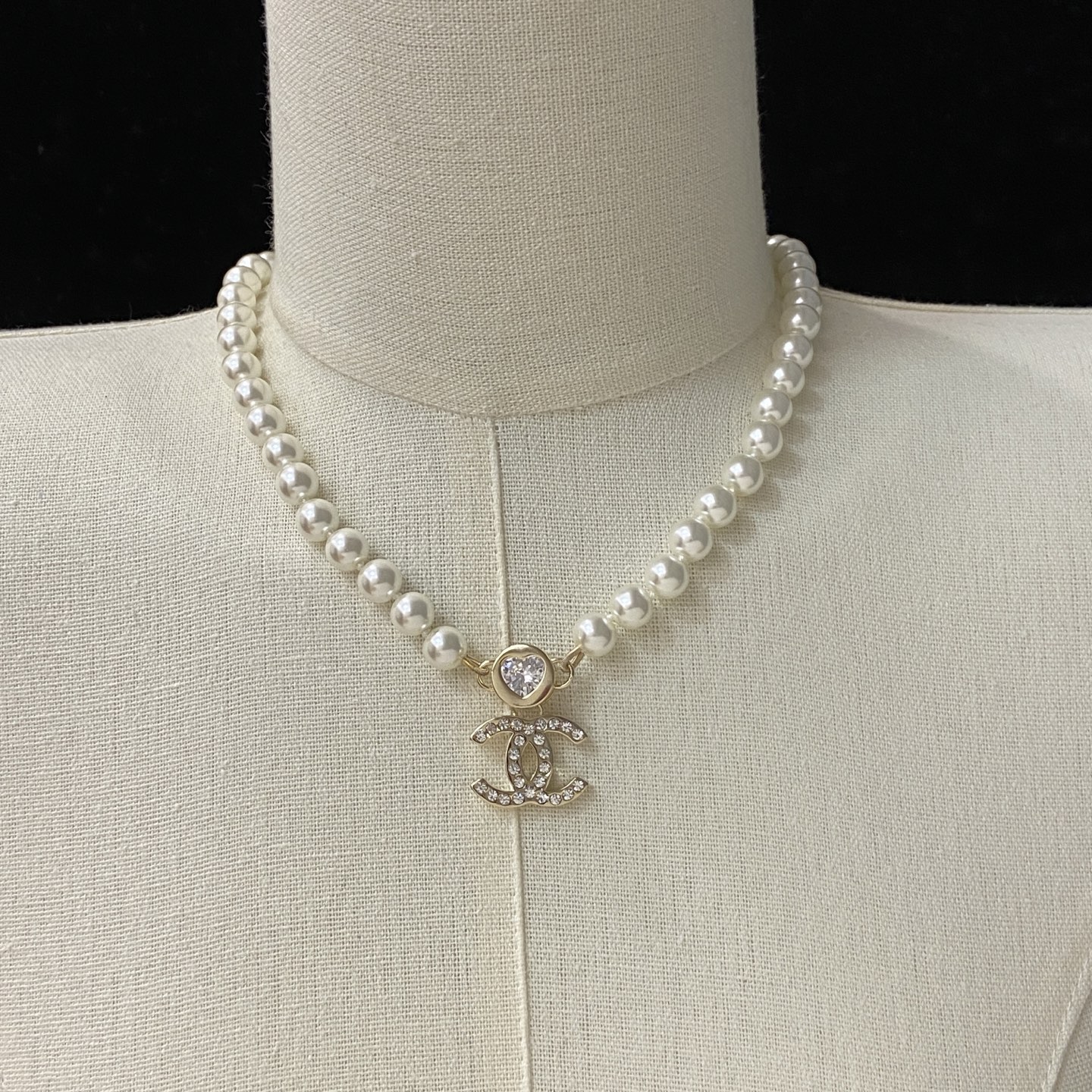 [TOP] CHANEL Necklace - Gold - 711 Luxury