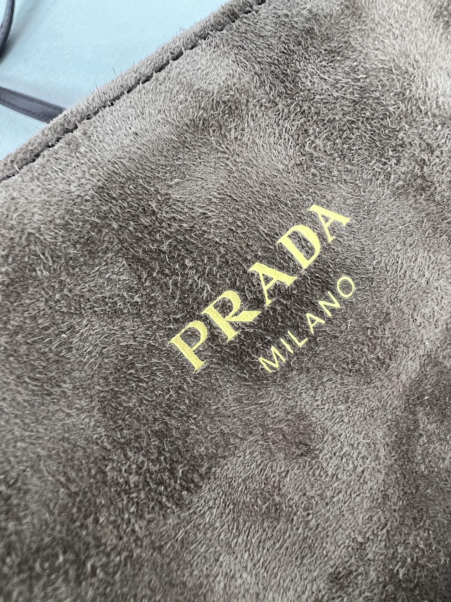 [TOP] PRADA Carry Bag 28x32x14cm - Brown